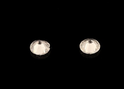 26937392a - Lot 2 lose Brillanten, zus. ca. 0.46 ct Weiß-l.get.Weiß/vs-si ...