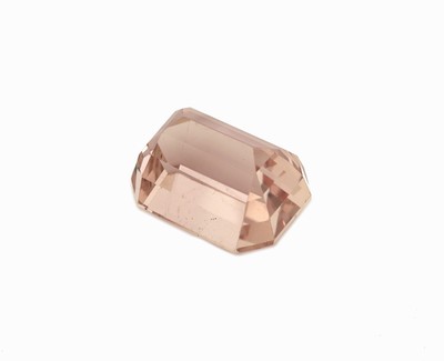 26937730b - Loser Kunzit, ca. 28.9 ct, facett. Oktagon- schliff, Pink, ca. 18.9 x 14.0 x 12.0 mm ...