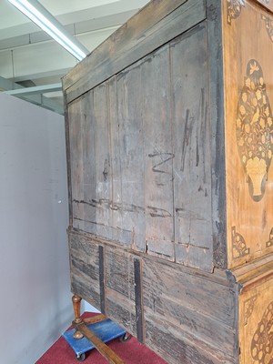 26937906h - Frühes Barock-Kabinett, Stollenschrank, Rheinland/Niederrhein, um 1700/20, in der ...