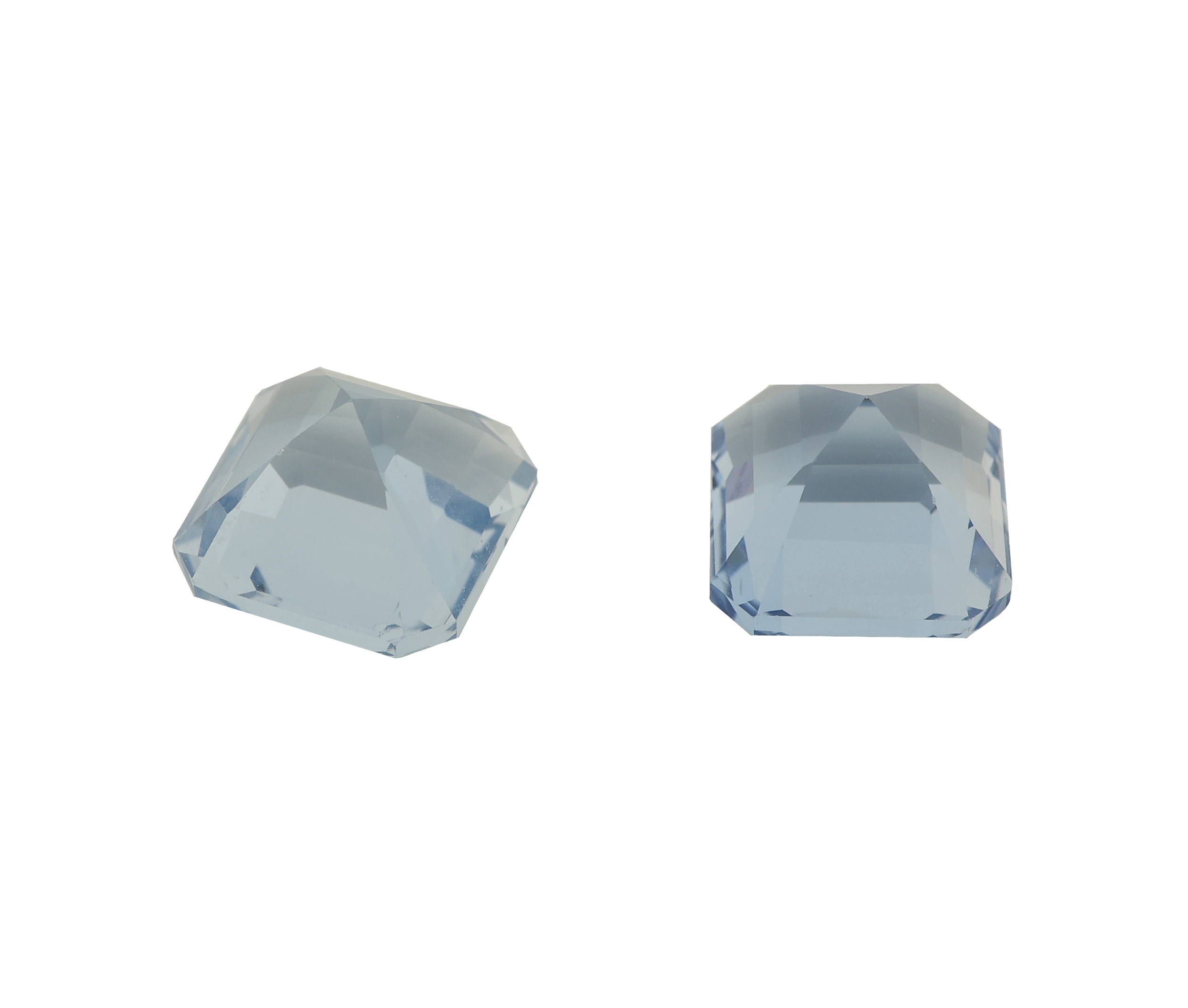 Detail b: Lot 2 lose Aquamarine, zus. ca. 6.6 ct, im Asscher-Cut, min. Größenunterschied