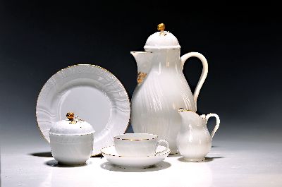Image 26938154 - Kaffeeservice, KPM Berlin, Rocaille, 20. Jh., weiß mit Goldrand, für 12 ...
