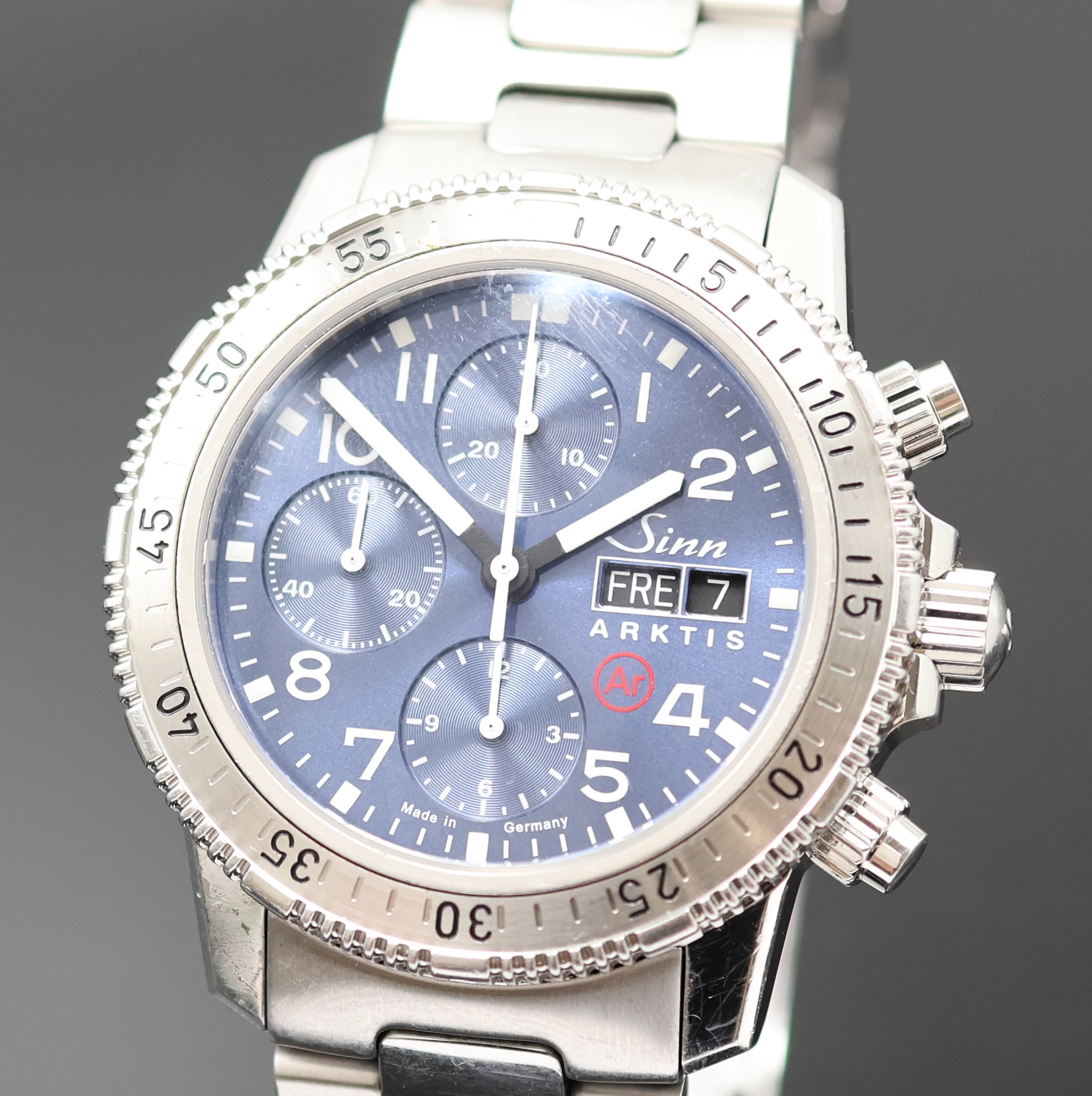 Detail a: SINN Armbandchronograph ARKTIS Referenz 206, Schweiz um 2015, Automatik, Edelstahlgeh. inkl. Gliederband m. Faltschl. u. Tauchverlängerung, beids. ...