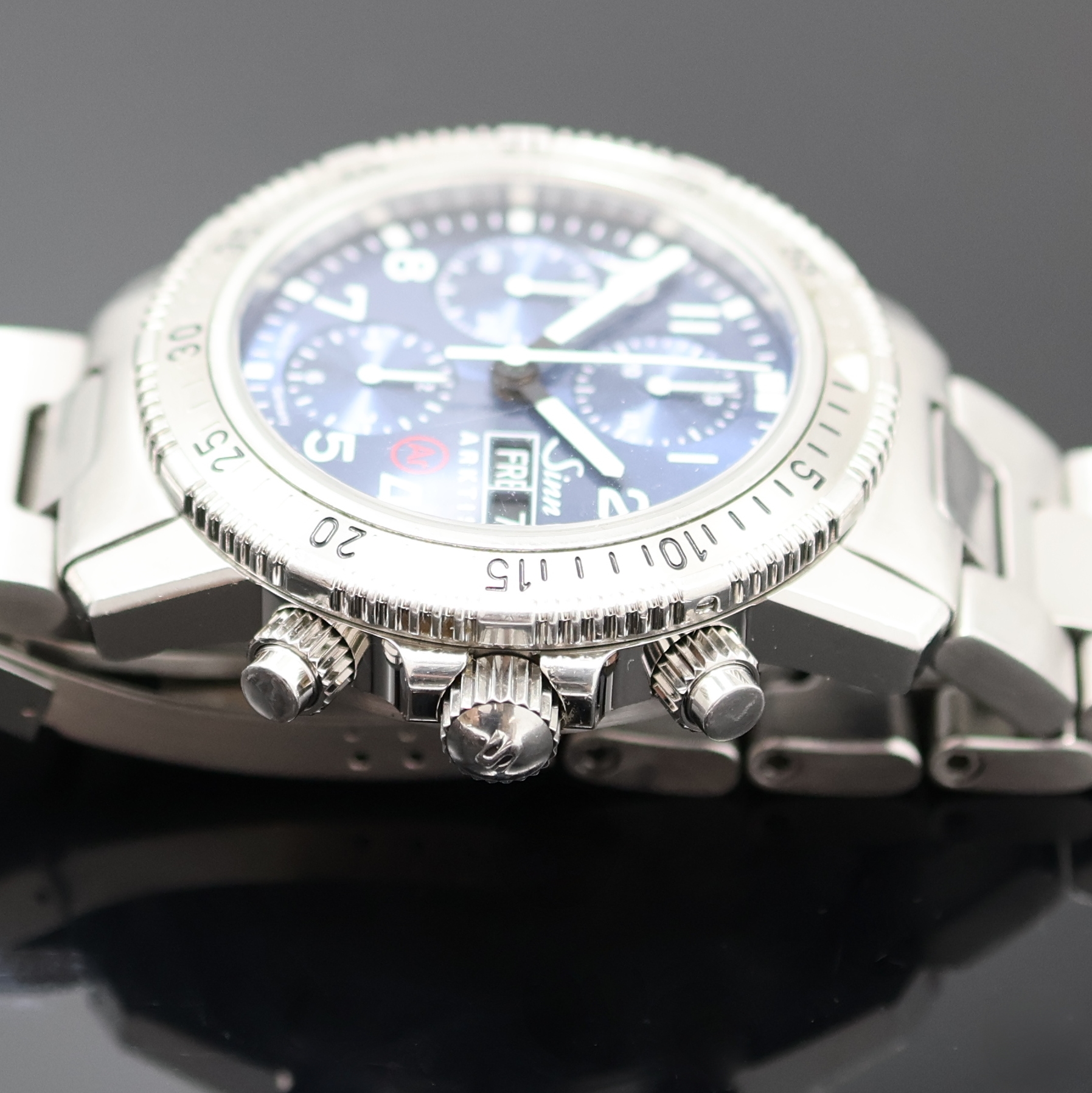Detail c: SINN Armbandchronograph ARKTIS Referenz 206, Schweiz um 2015, Automatik, Edelstahlgeh. inkl. Gliederband m. Faltschl. u. Tauchverlängerung, beids. ...