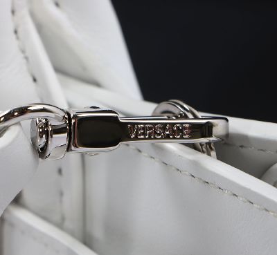 Image 26940497c - VERSACE