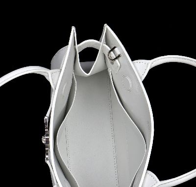 Image 26940497d - VERSACE