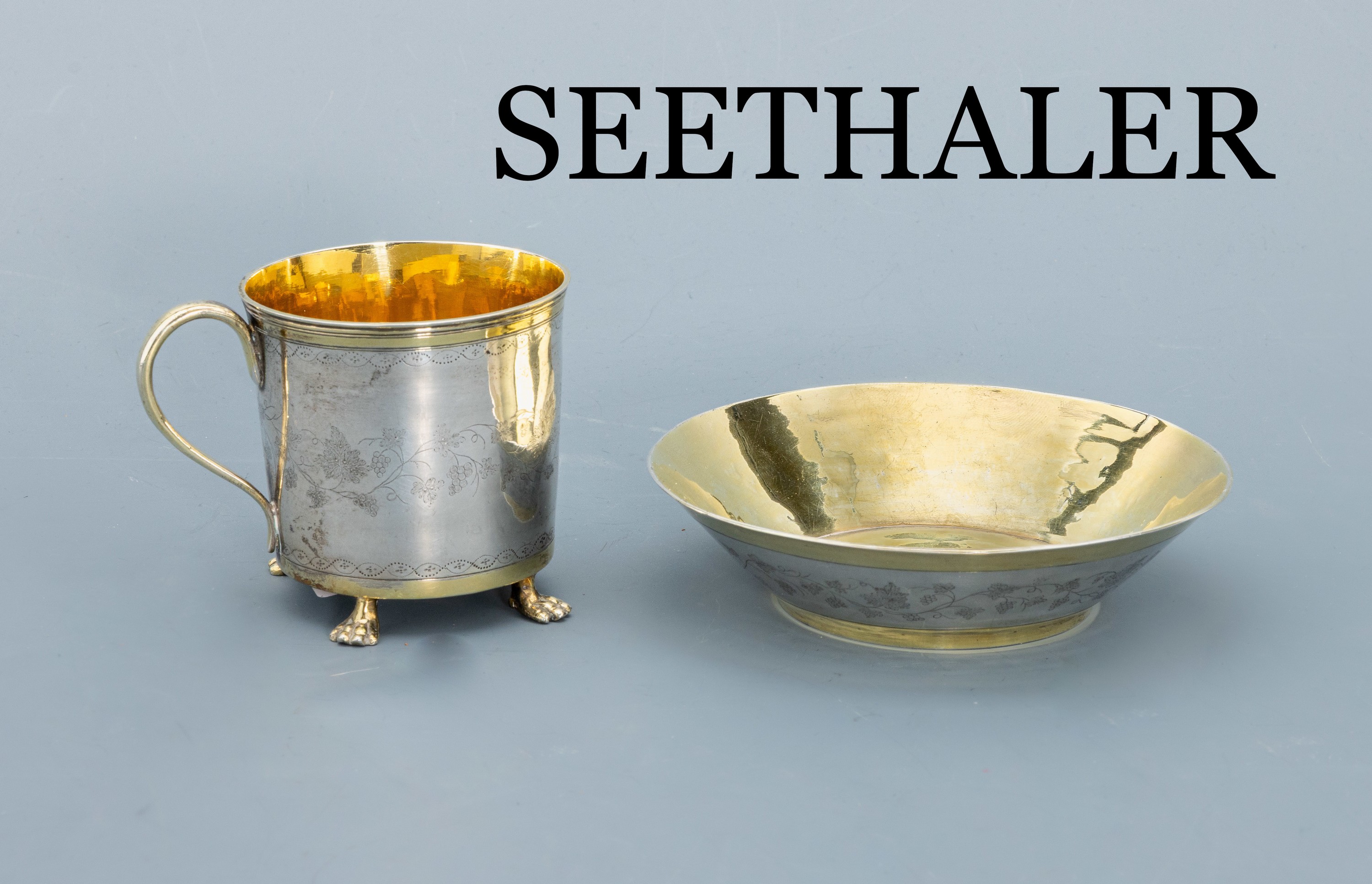 Henkelbecher mit Untertasse, 13-Lot Silber, Augsburg, 1824-25, qualitätvolle Silberschmiedearbeit, reine Handarbeit, schlichtes zeitloses Design, ...