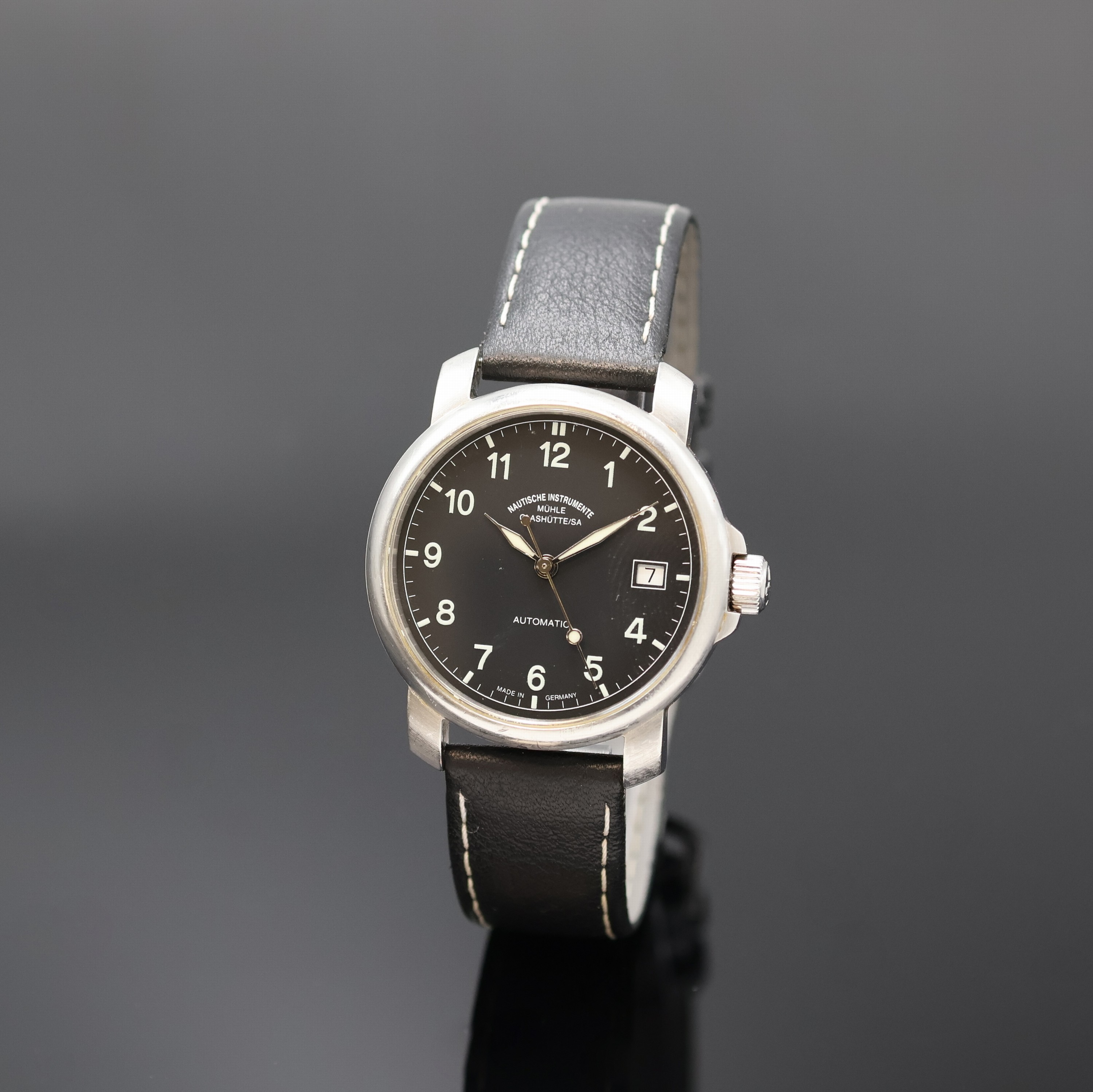 NAUTISCHE INSTRUMENTE Mühle Glashütte Armbanduhr Referenz M1-25-00, Deutschland um 2005, Automatik, Edelstahlgeh., Krone und Boden mit ...