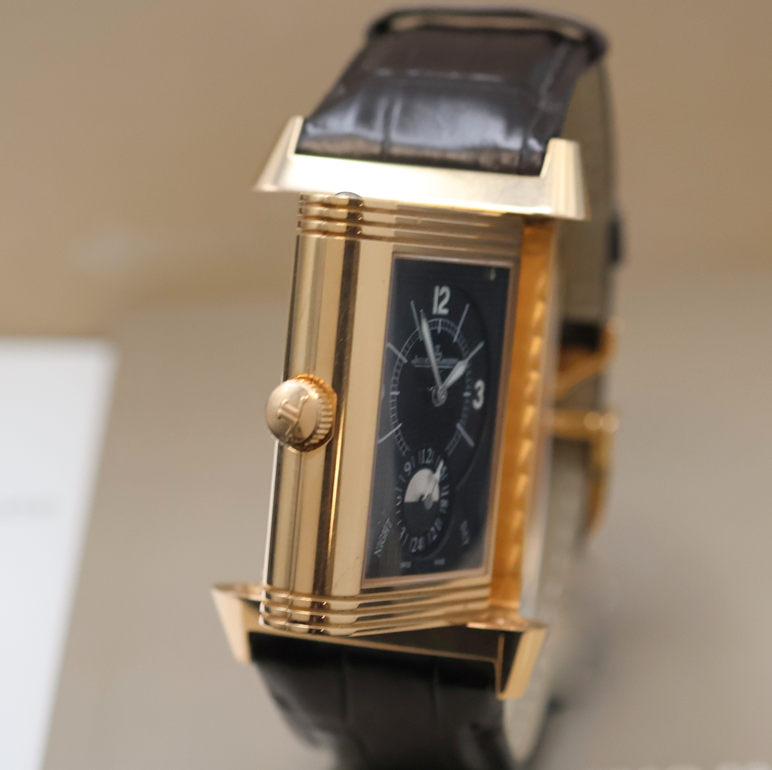 Detail g: Jaeger-LeCoultre Herrenarmbanduhr Grande Reverso 986 Duodate in Roségold 750/000 Referenz Q3742421 / 273.2.85, Handaufzug, massives, um 180 Grad ...