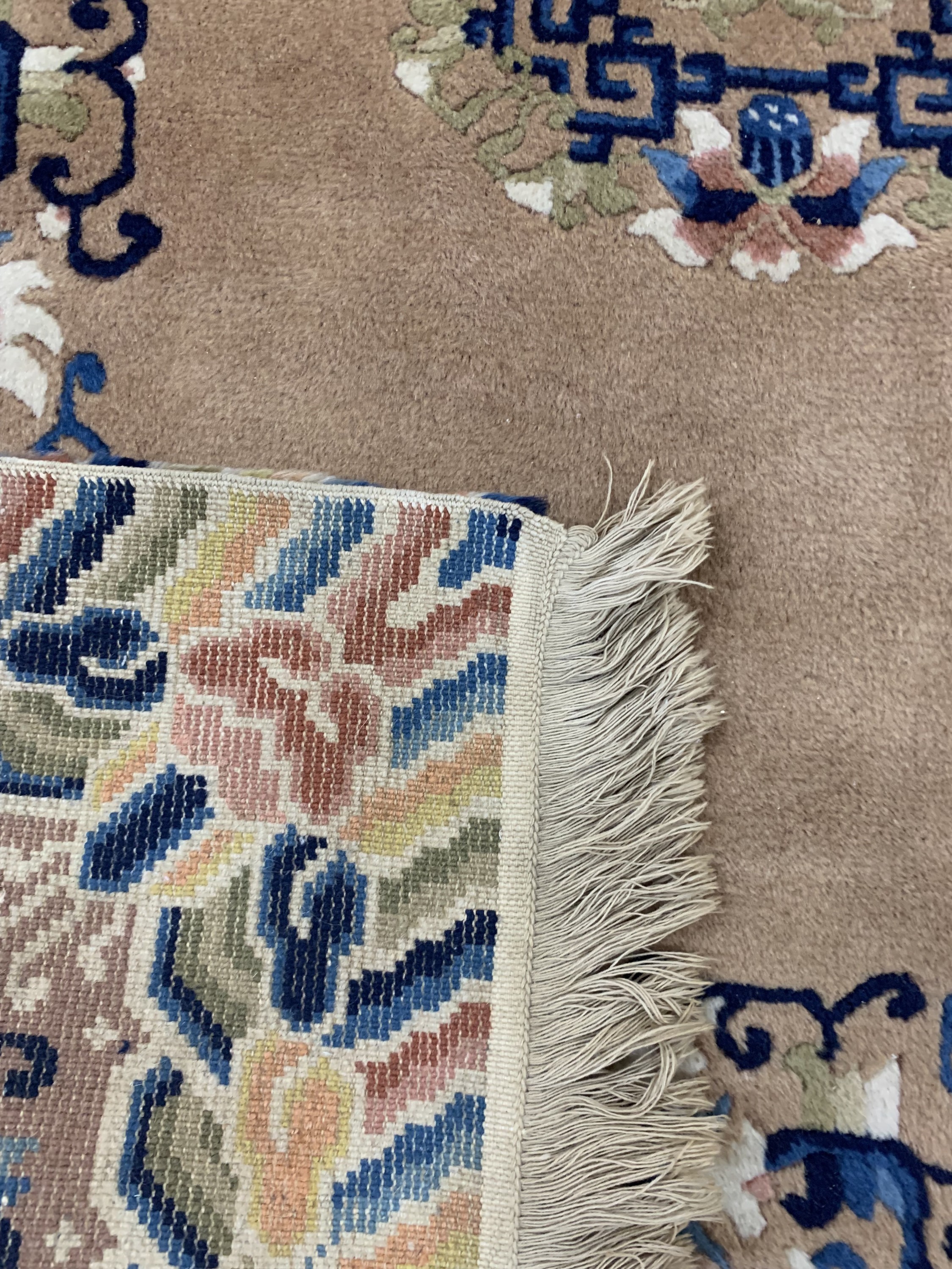 Detail g: Peking, China, Ende 20.Jhd, Wolle auf Baumwolle, ca. 245 x 155 cm, EHZ: 2