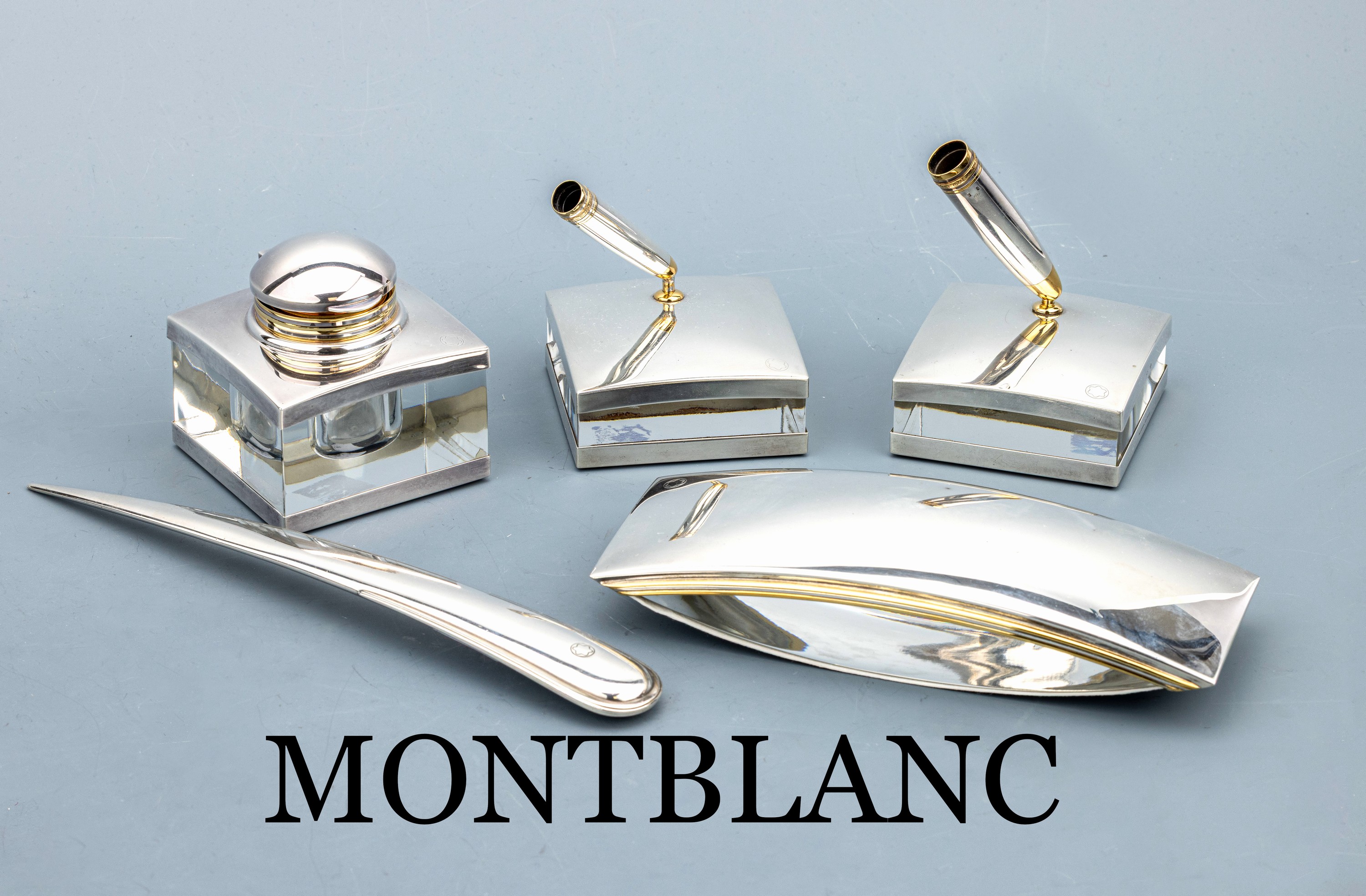 MONTBLANC Schreibtisch Set, "Solitaire", 925er Silber, z.T. verg., mit Bleikristall, best. aus: 2 x Füllhalterständer, (1 x für Nr.146, ...