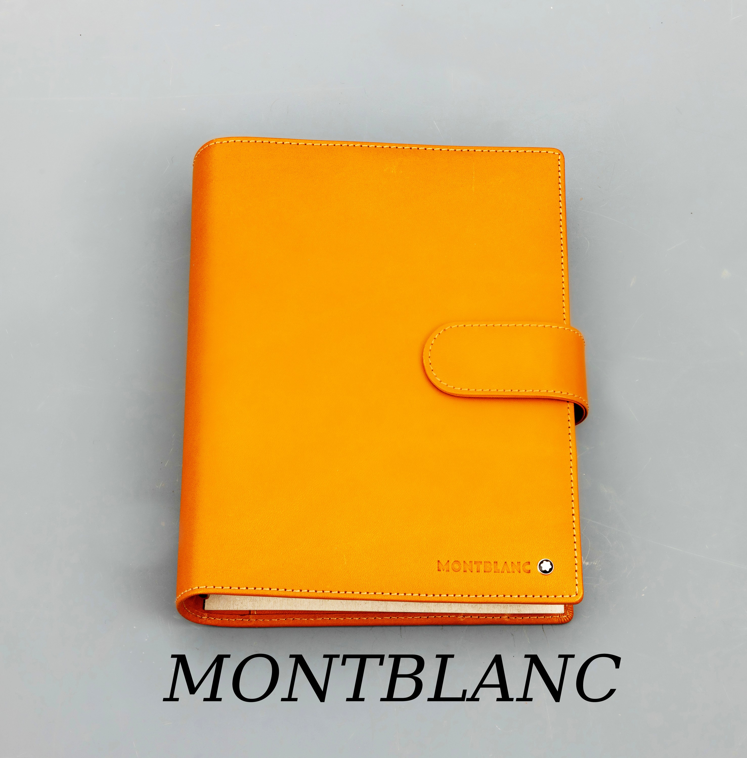 Image 26941213 - MONTBLANC Organizer, senffarb. Leder, Made in Germany, DIN A 5, innen senffarb., Innen ...