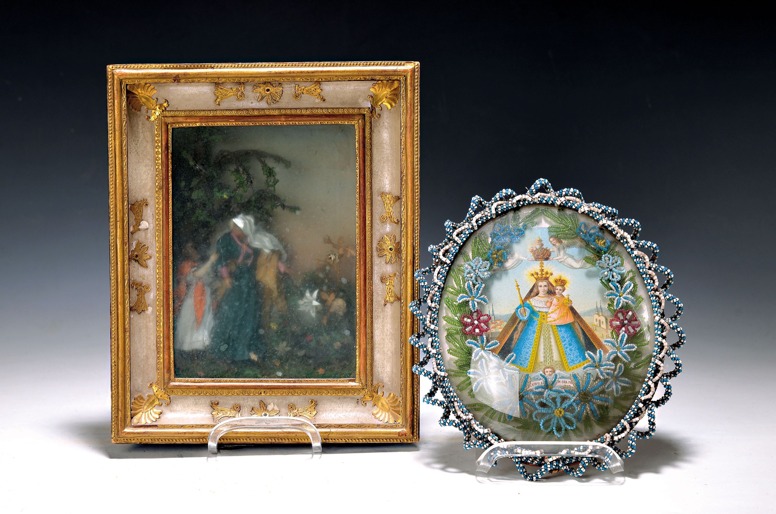Zwei Eingerichte/Klosterarbeiten, um 1900, 1x oval mit Abbildung Maria mit Kind, feine Blumen und Umrandung aus bunten Perlchen, ca. 22x19cm, 1x ...