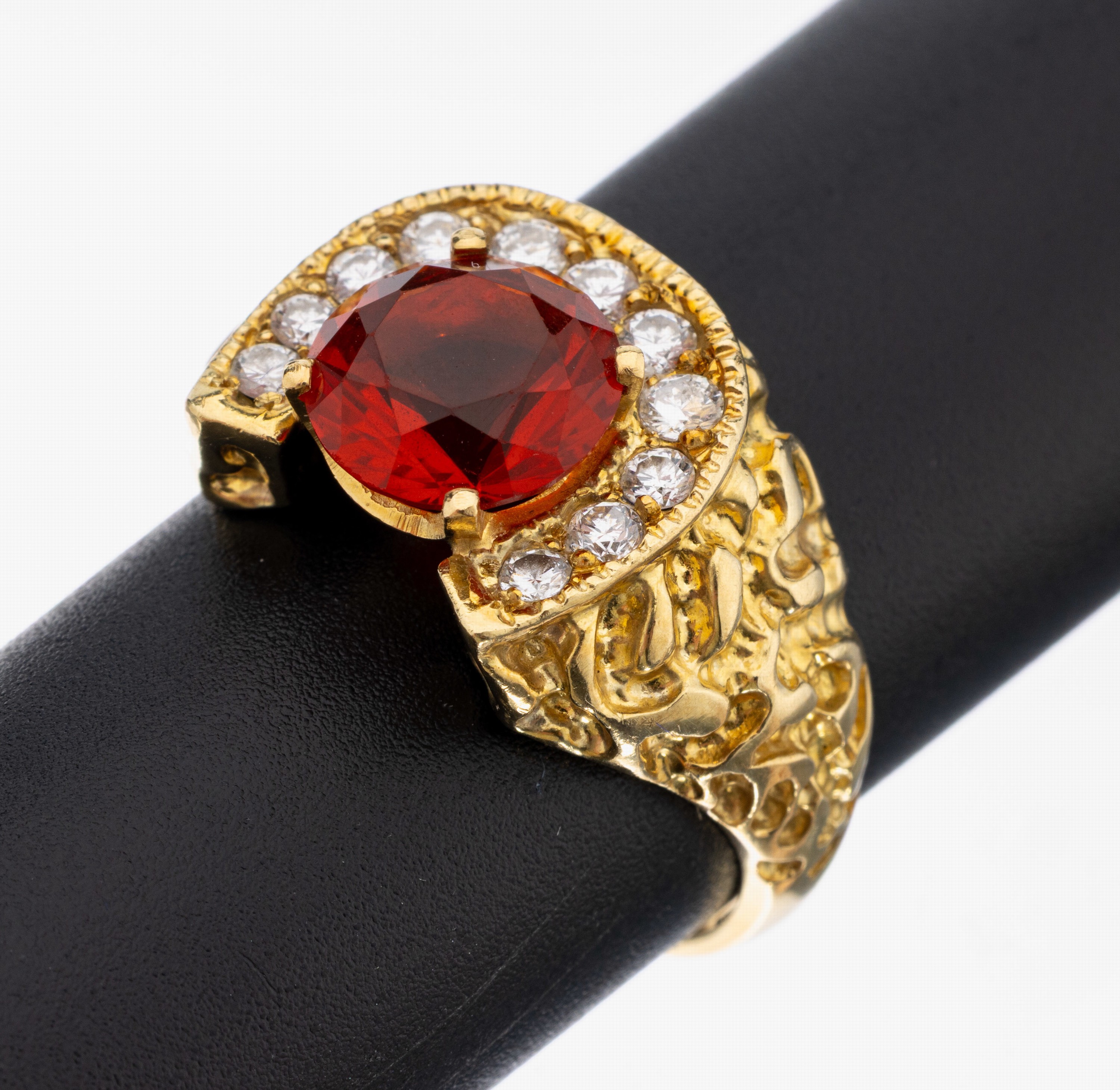 14 kt Gold Opal-Brillant-Ring, GG 585/000, qualitätvolle Verarbeitung, Ringkopf in Form eines Hufeisens, rundfacett. Feueropal ca. 2.0 ct, 11 ...