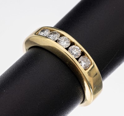 Image 14 kt Gold Brillant-Ring, GG 585/000, 5 im Kanal gefasste Brillanten zus. ca. 0.50 ct ...
