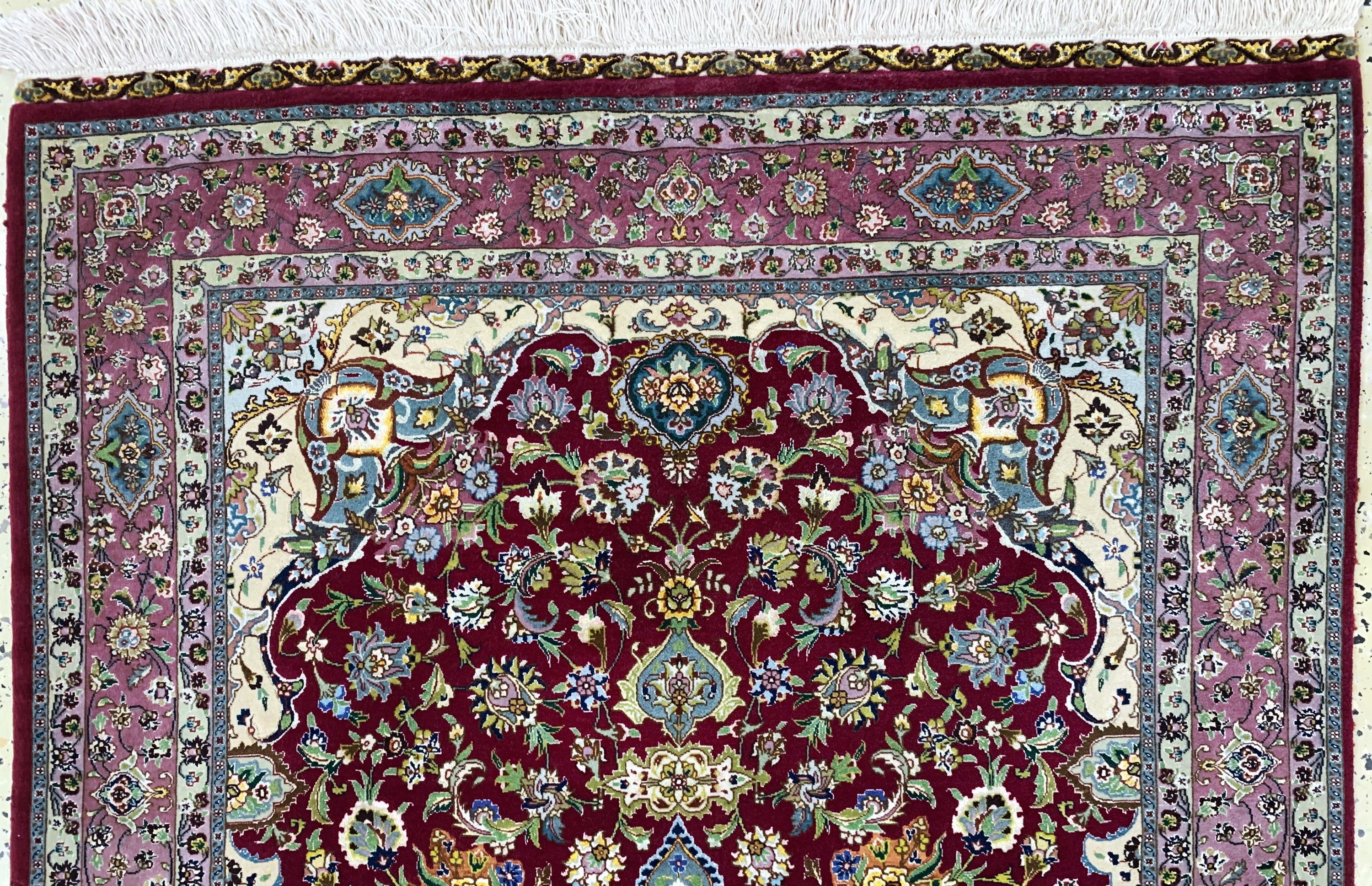 Detail a: Täbriz fein(60 Raj), Persien, Mitte 20.Jhd,Korkwolle mit und auf Seide, ca. 155 x 103 cm,ca. 800.000 Kn/qm, EHZ: 1-2