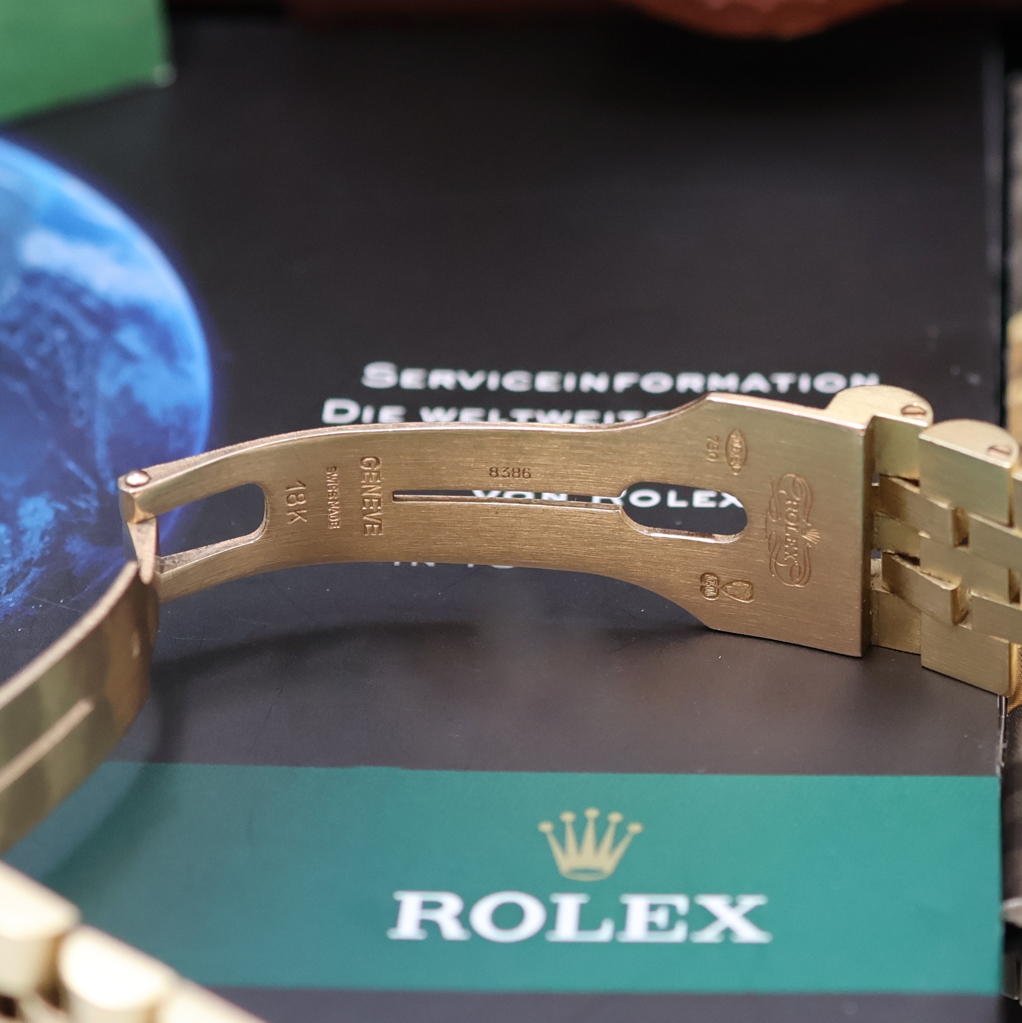 Detail d: ROLEX Herrenarmbanduhr Oyster Perpetual Datejust Referenz 16238, Automatik, LC 100, Chronometer der Superlative in GG 750/000 inkl. Jubileeband m. ...
