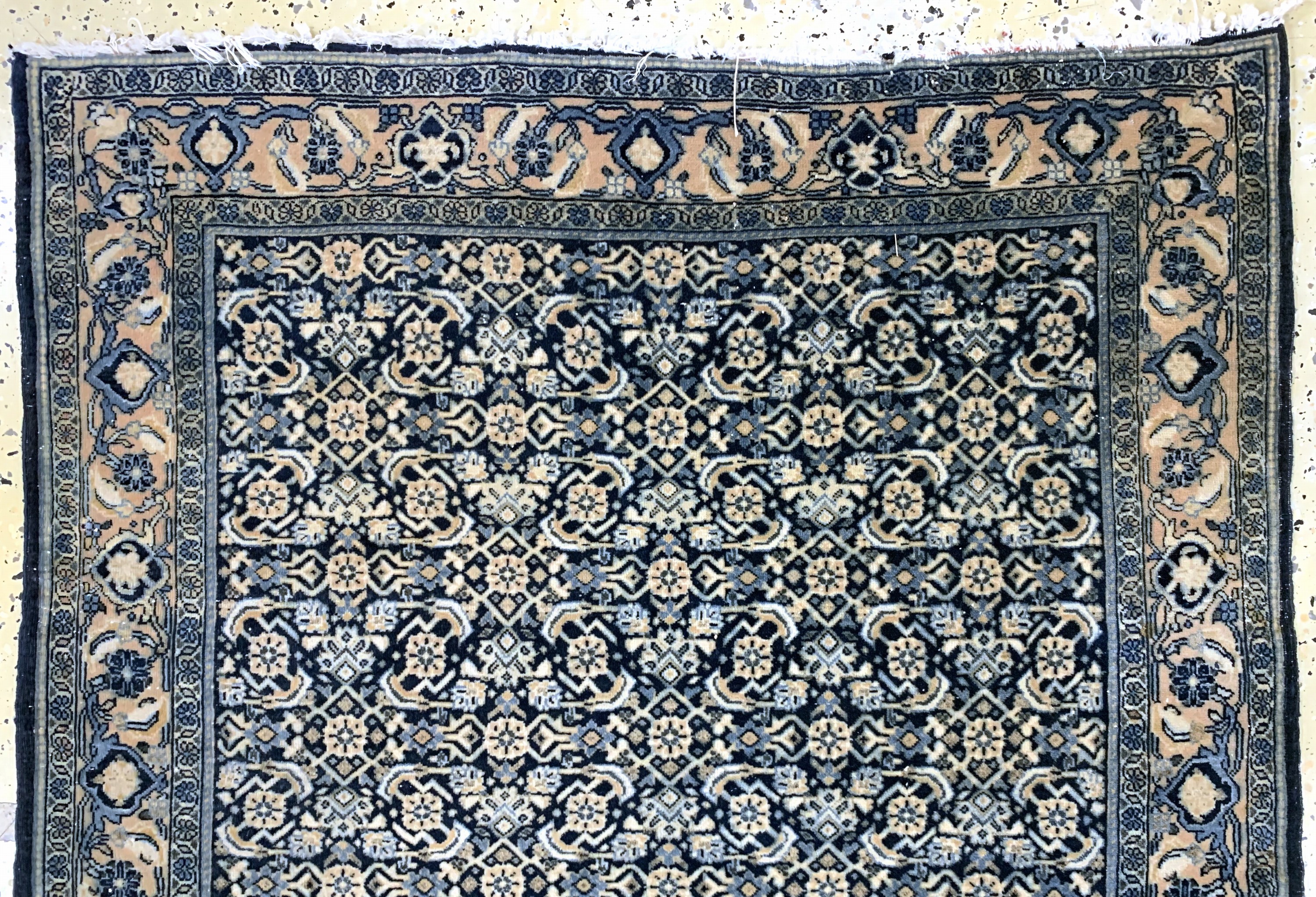 Detail d: 2 Lots Täbriz fein, Persien, Mitte 20.Jhd, Korkwolle auf Baumwolle, ca. 150 x 100 cm, verblasst, EHZ: 3