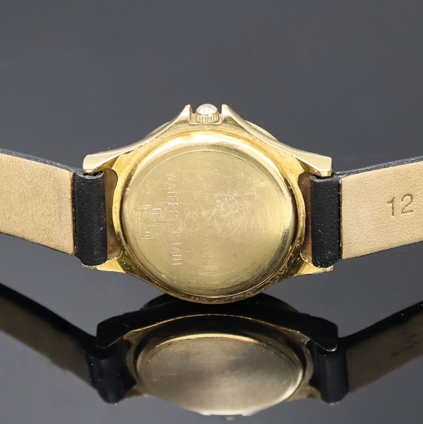 Detail c: CREATION d´AVANTGARDE Damenarmbanduhr in GG 750/000, quarz, ca. 1980, Boden aufgedr., schwarzes Zifferbl. m. 3 aufges. Diamantindizes, Anz. v. Std., ...