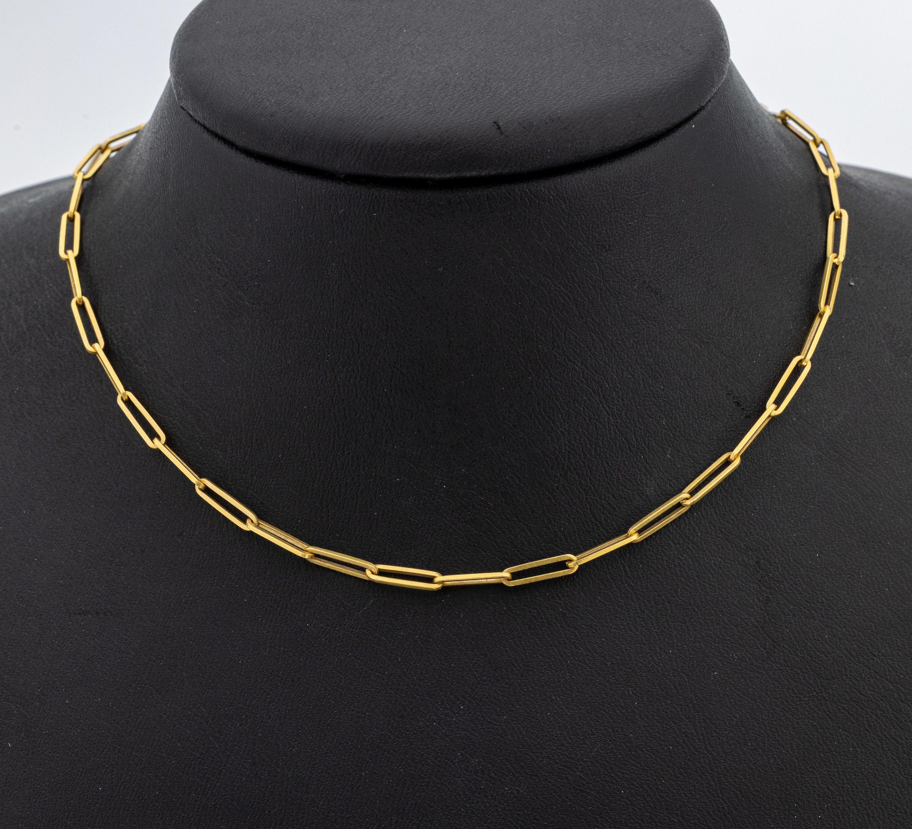 18 kt Gold Collier, GG 750/000 gepr., wohl Frankreich, länglich ovale Glieder, L. ca. 46 cm, Federringschließe, ca. 8.2 g