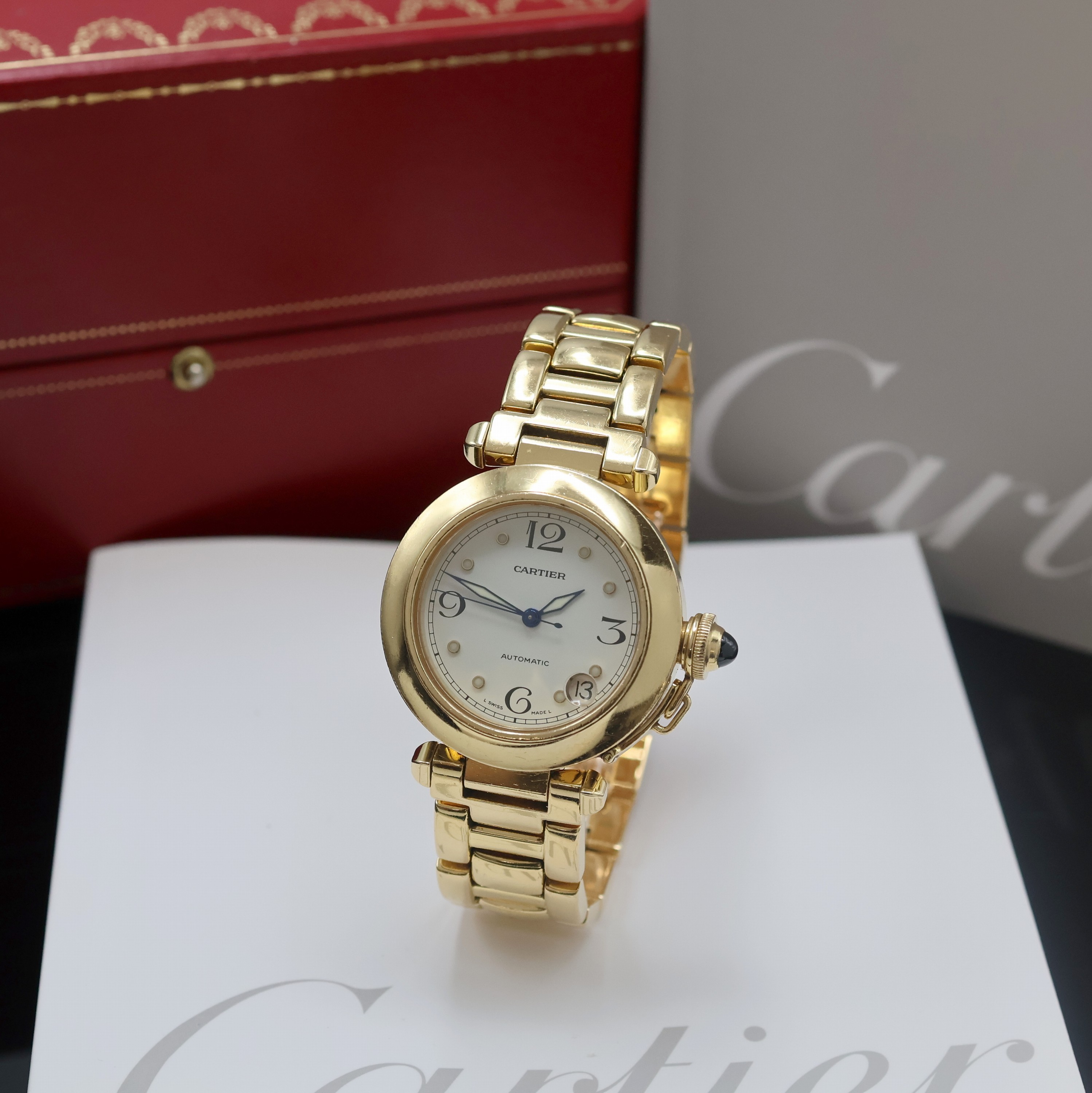 CARTIER Pasha C Armbanduhr in GG 750/000 Referenz W3013456 / 1035, Automatik, massives Goldgeh. inkl. orig. Gliederband m. dopp. Faltschl., zus. ...
