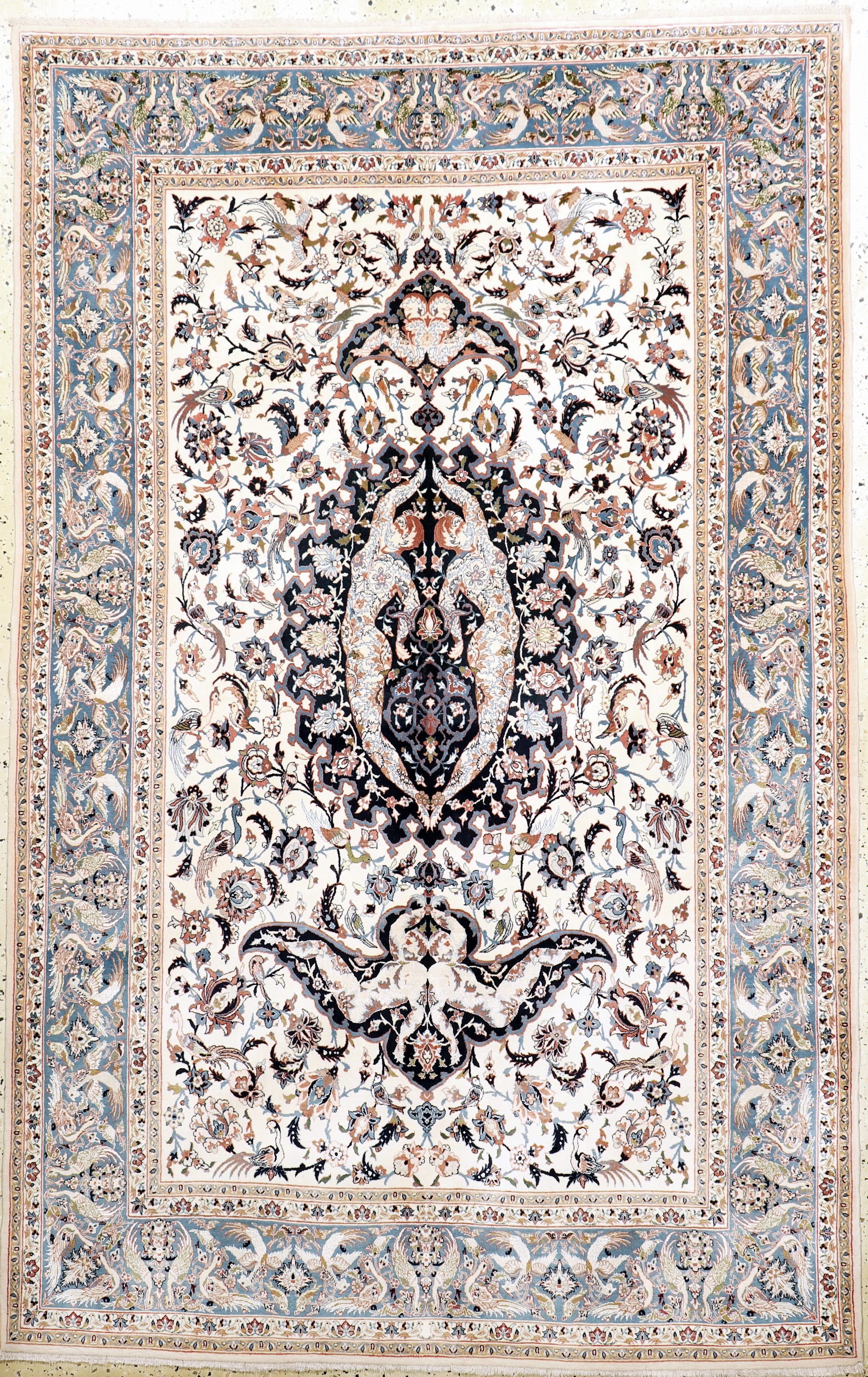 Esfahan fein, Persien, Anfang 20.Jhd, Korkwolle mit und auf Seide, ca. 243 x 155 cm,ca. 1,0 Mio. Kn/qm, EHZ: 1-2.