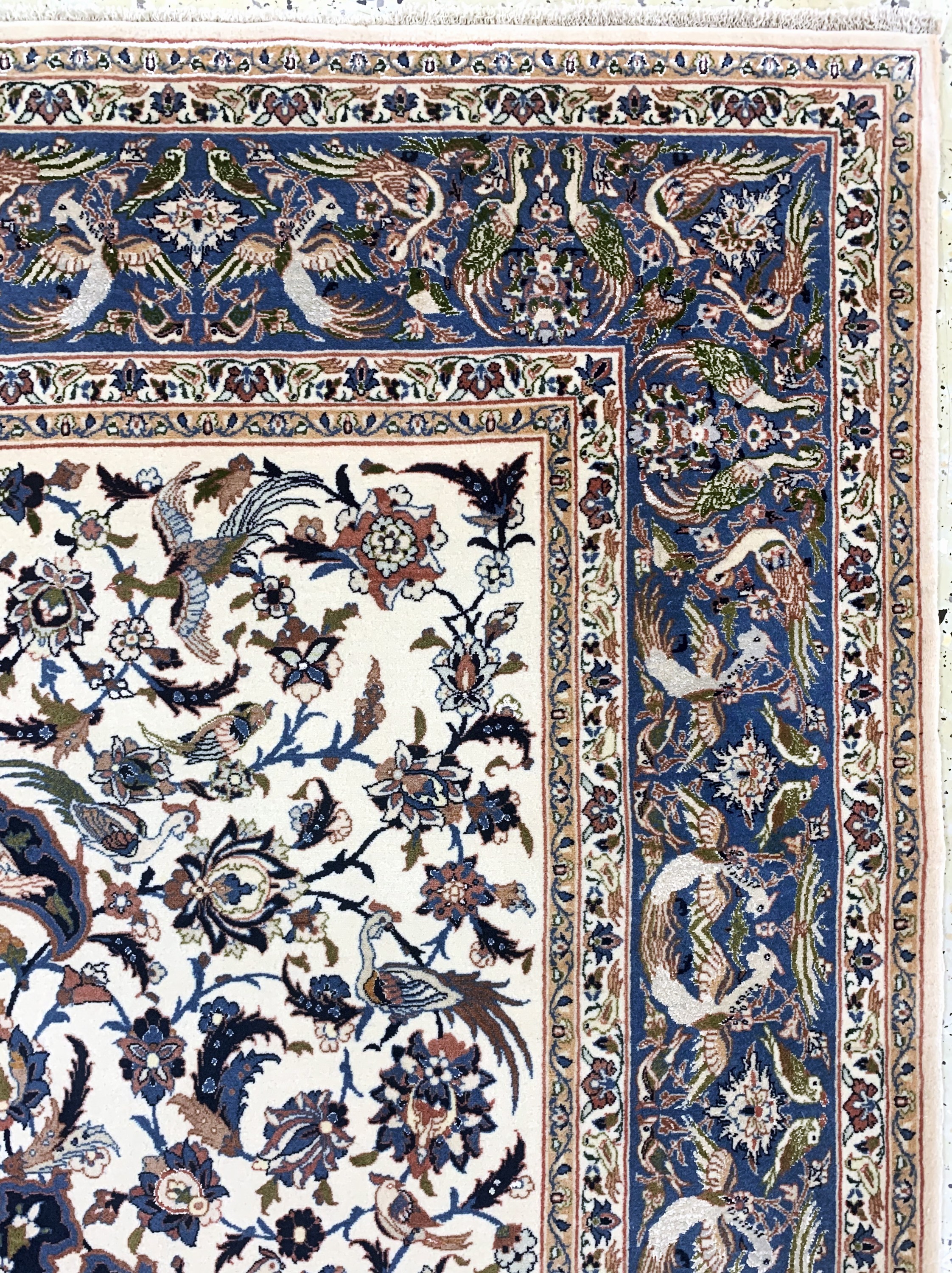 Detail e: Esfahan fein, Persien, Anfang 20.Jhd, Korkwolle mit und auf Seide, ca. 243 x 155 cm,ca. 1,0 Mio. Kn/qm, EHZ: 1-2.