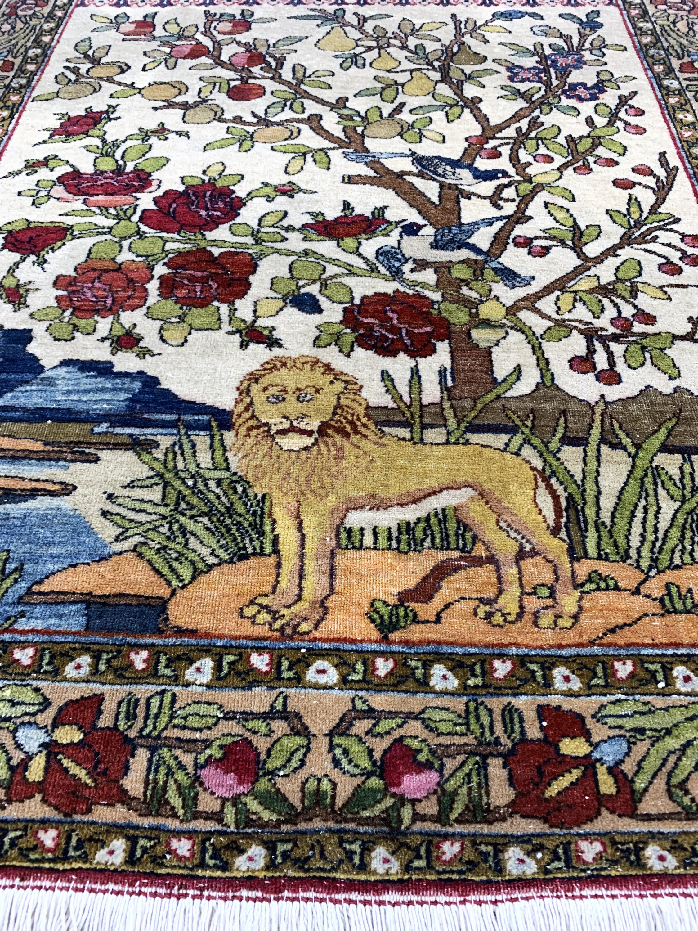 Detail e: Esfahan antik, Persien, um 1900, Wolle auf Baumwolle, ca. 120 x 103 cm, EHZ: 2-3