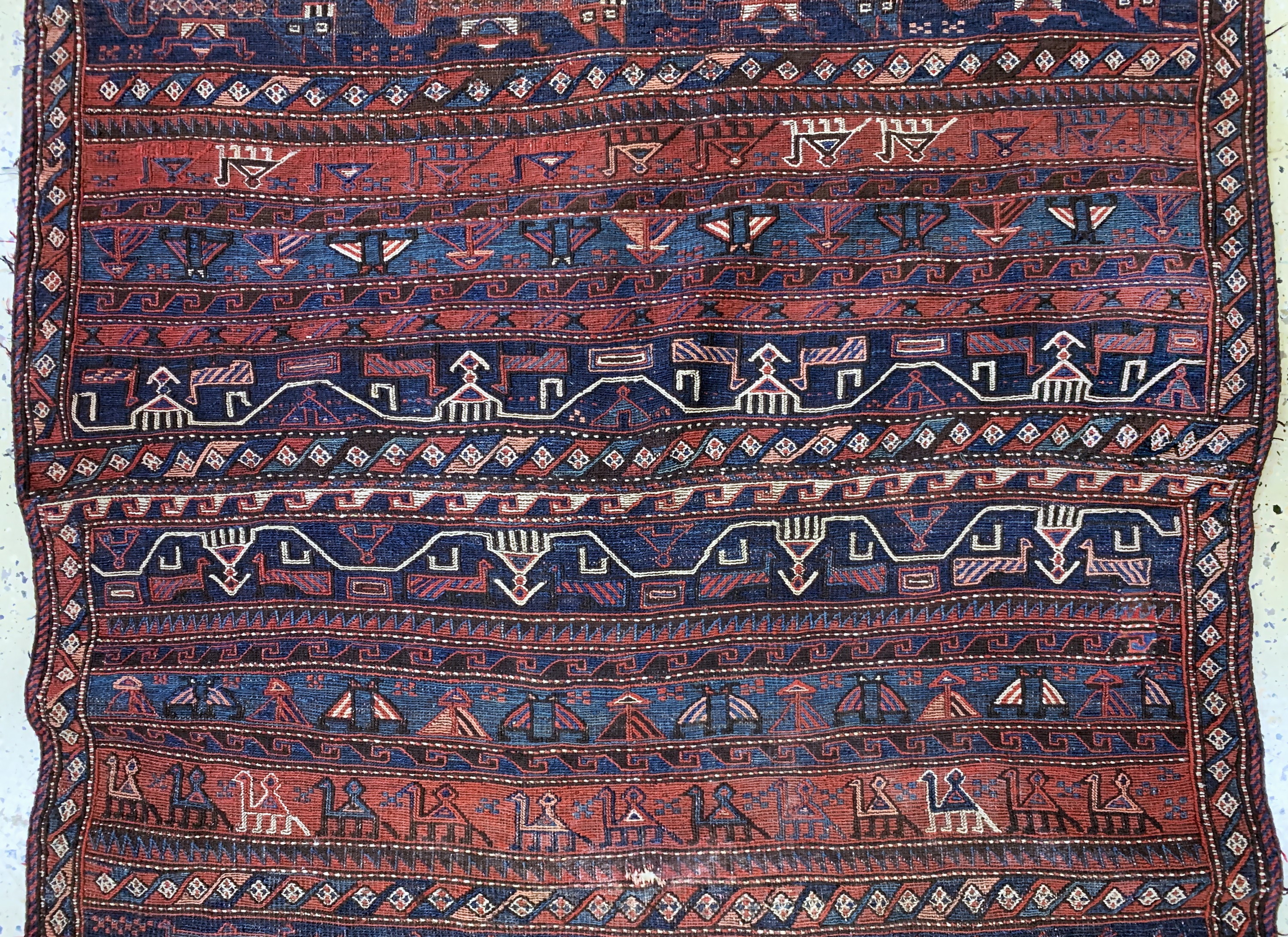 Detail b: "Khorjin"antik(geöffnet), Persien, um 1900,Wolle auf Wolle, ca. 180 x 125 cm, EHZ: 3, (kleines Loch)