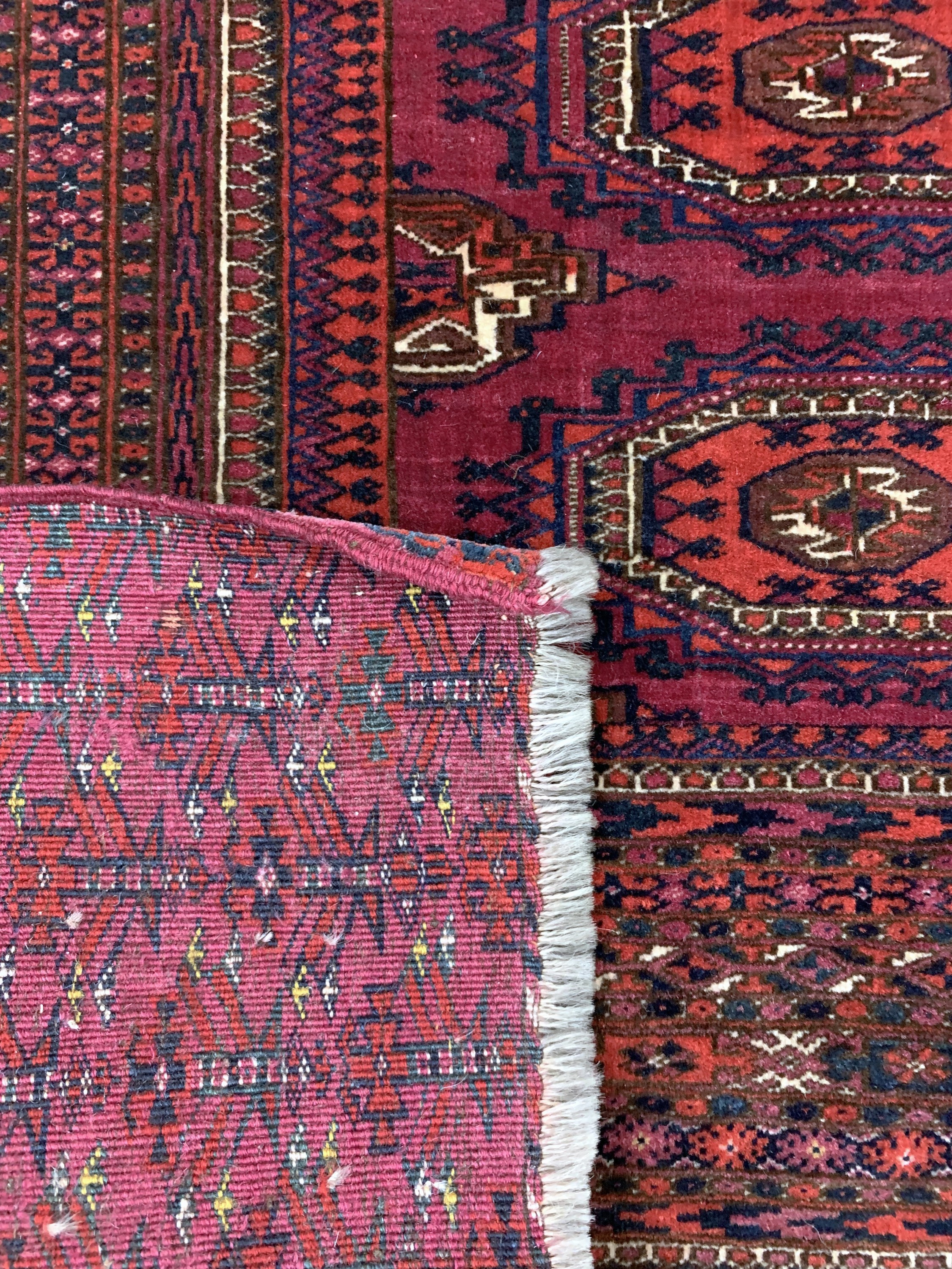 Detail d: Tekke Tschowal antik, Turkmenistan, um 1900, Wolle auf Wolle, ca. 150 x 80 cm, EHZ: 3-4