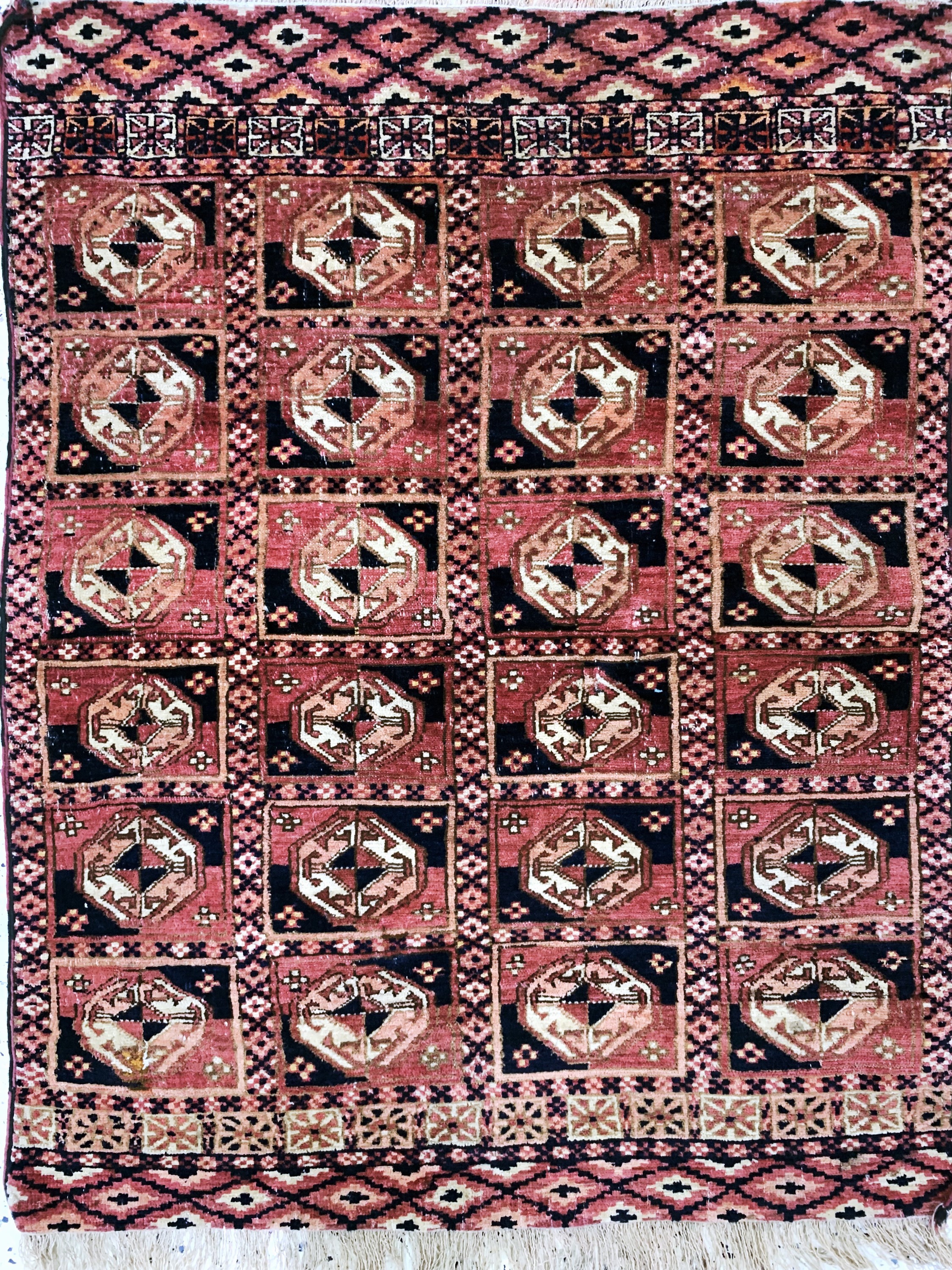 Detail d: 2 antike"Herdteppiche", Turkmenistan, 19.Jhd, Wolle auf Wolle, ca. 130 x 93 cm, EHZ:3