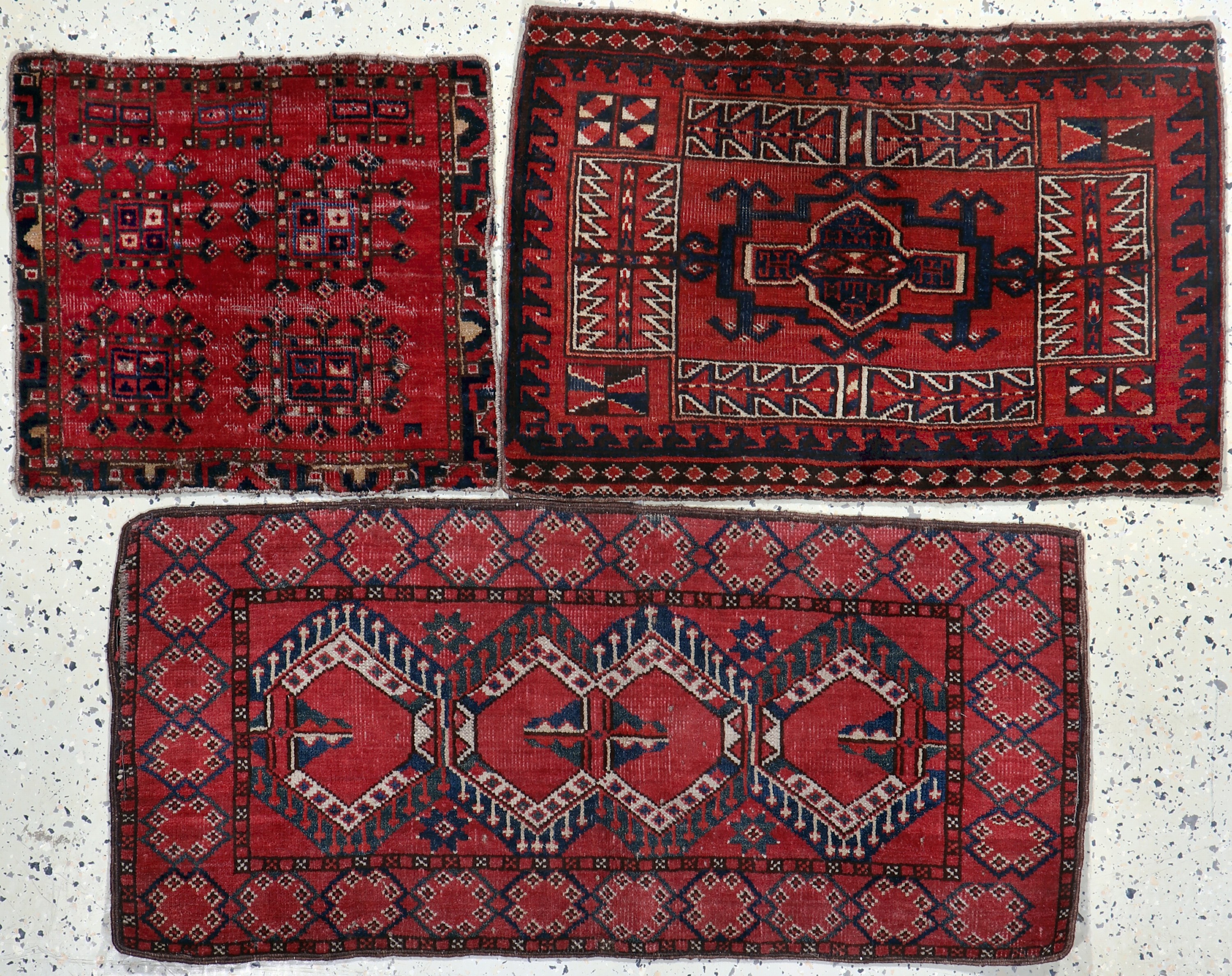 Image 26943469 - 3 Lots Beschir antik, Turkmenistan, 19.Jhd,Wolle auf Wolle, ca. 100 x 50 cm, EHZ: 3-4