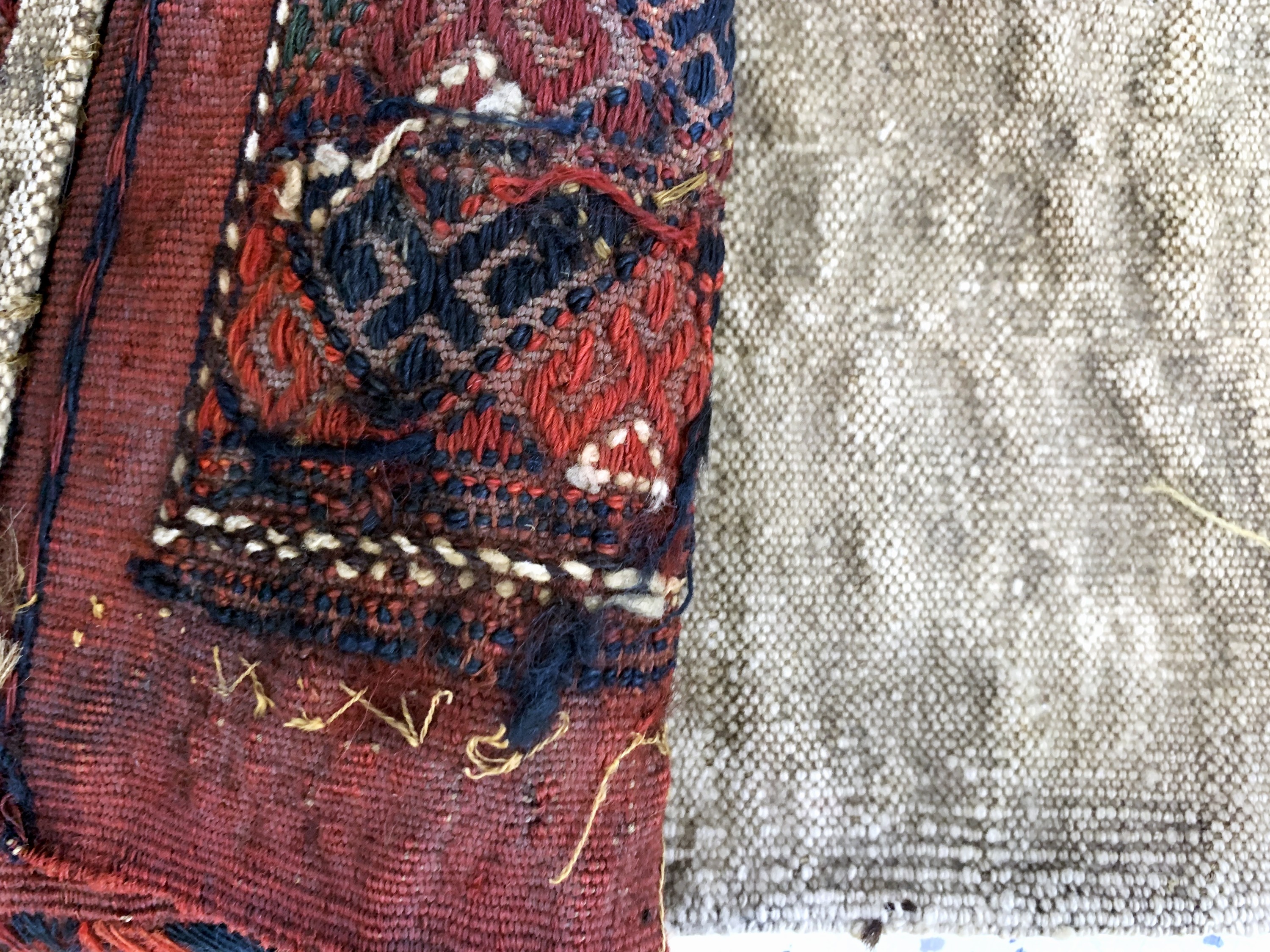 Detail f: 2 Lots Torba antik, Turkmenistan, 19.Jhd, Wolle auf Wolle, ca. 95 x 35 cm, EHZ: 3