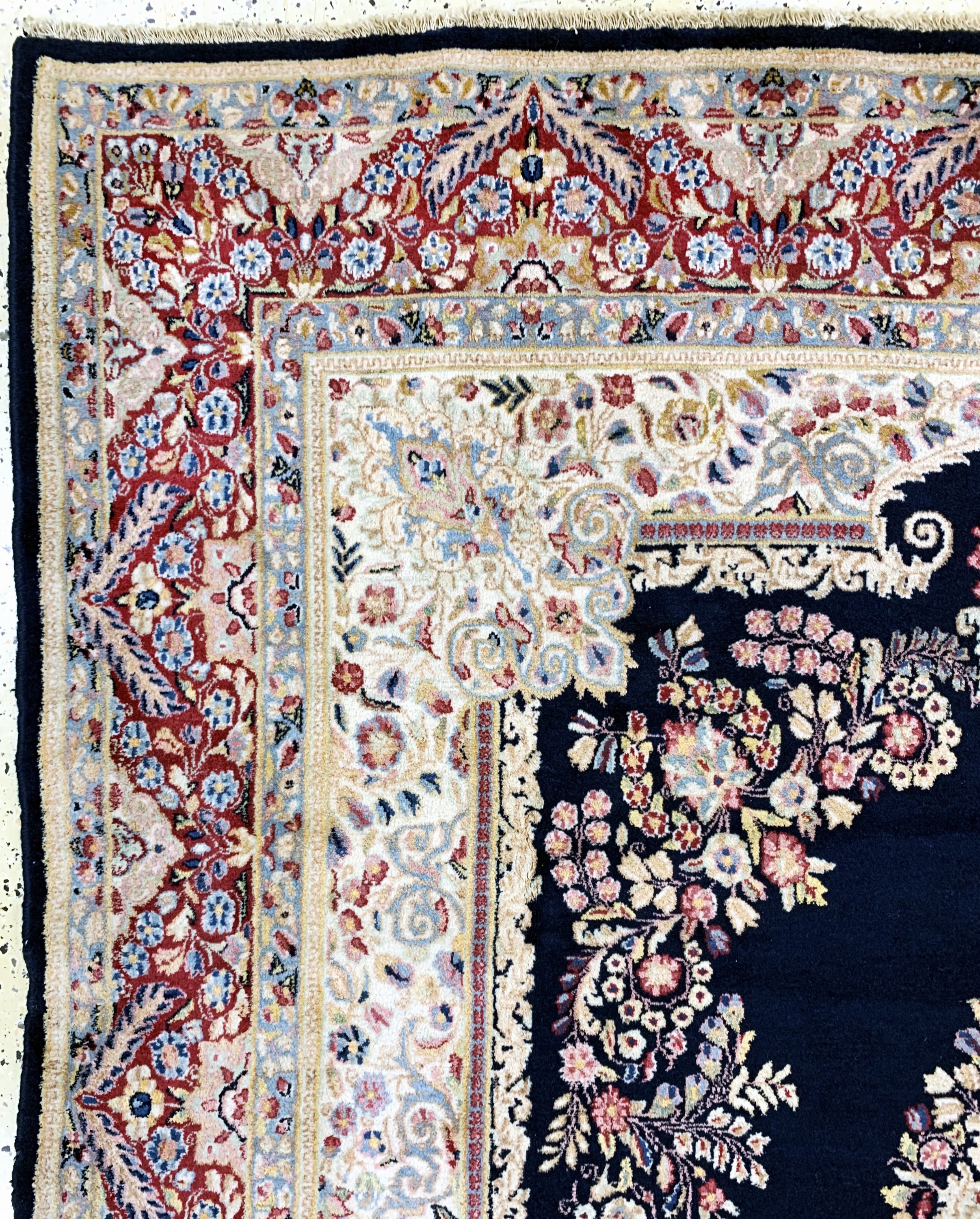 Detail d: Kerman fein alt, Persien, Mitte 20.Jhd, Wolle auf Baumwolle, ca. 295 x 195 cm, EHZ: 2