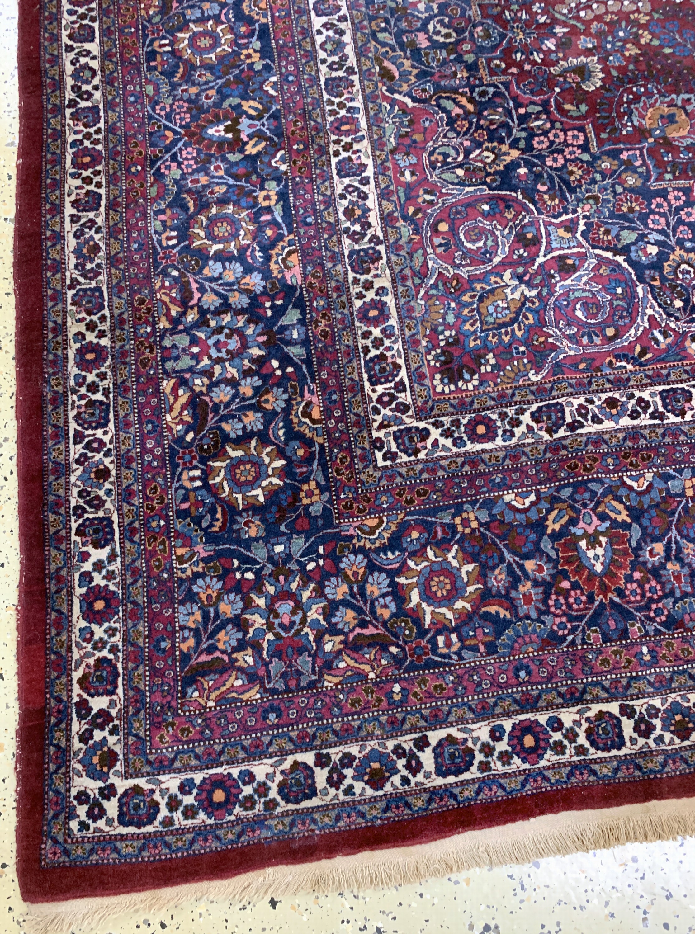 Detail c: Mesched fein alt, Persien, Anfang 20.Jhd, Wolle auf Baumwolle, ca. 390 x 310 cm, EHZ: 3