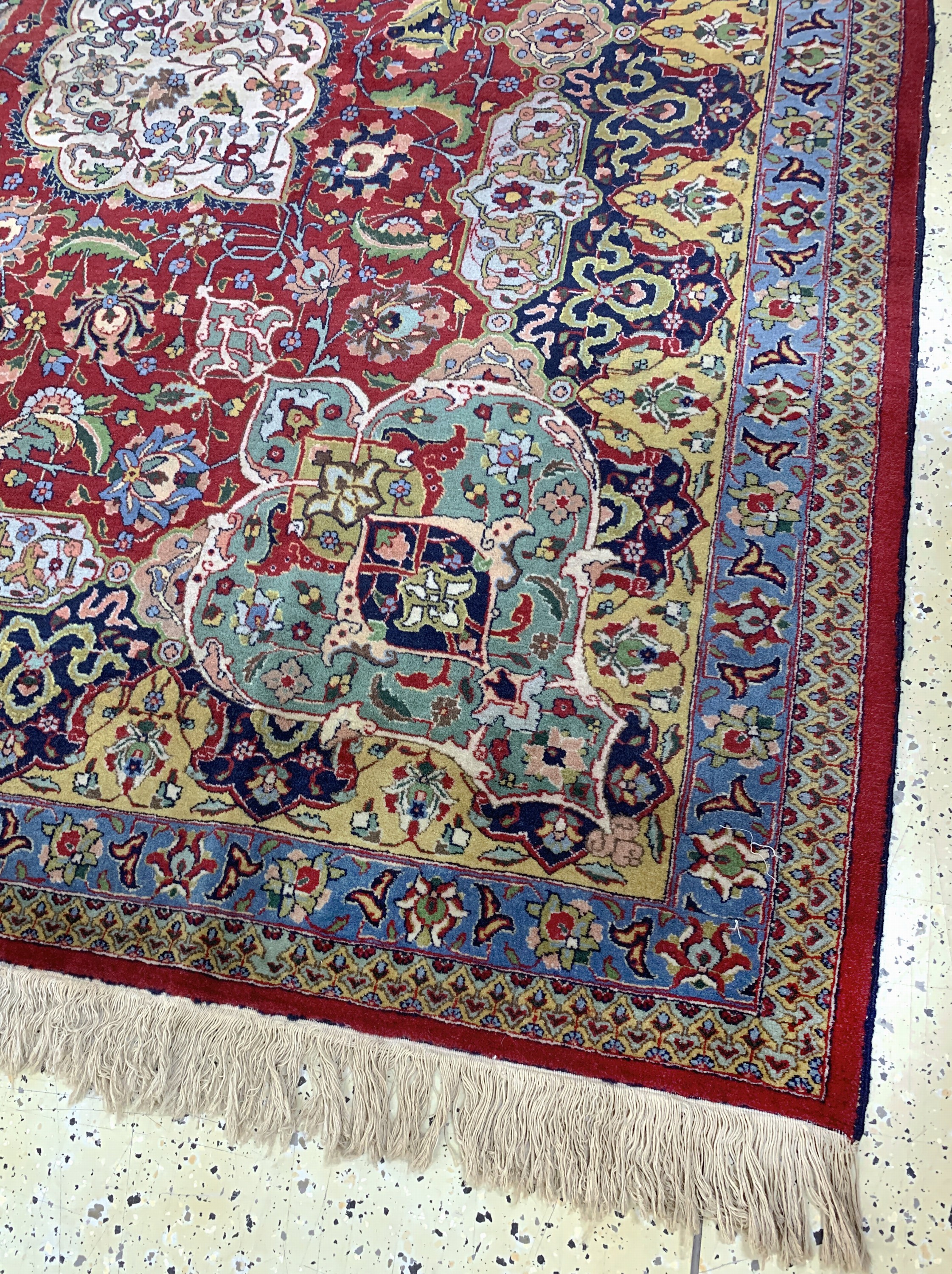 Detail g: Täbriz alt, Persien, Anfang 20.Jhd, Wolle auf Baumwolle, ca. 390 x 298 cm, EHZ: 3