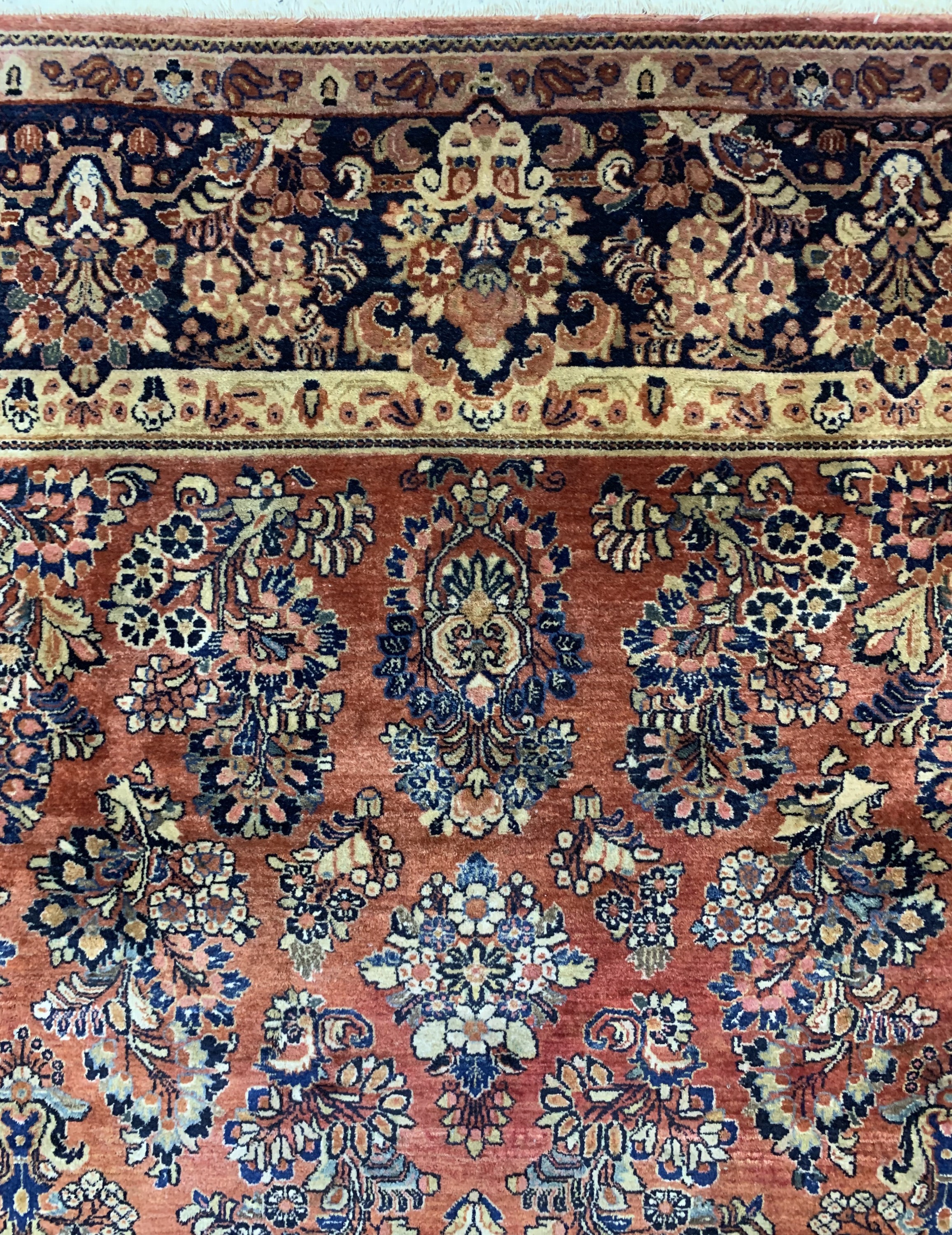 Detail e: Us Re-Import Sarogh antik, Persien, um 1900, Wolle auf Baumwolle, ca. 350 x 273 cm, EHZ: 2, (Eck leicht beschädigt).
