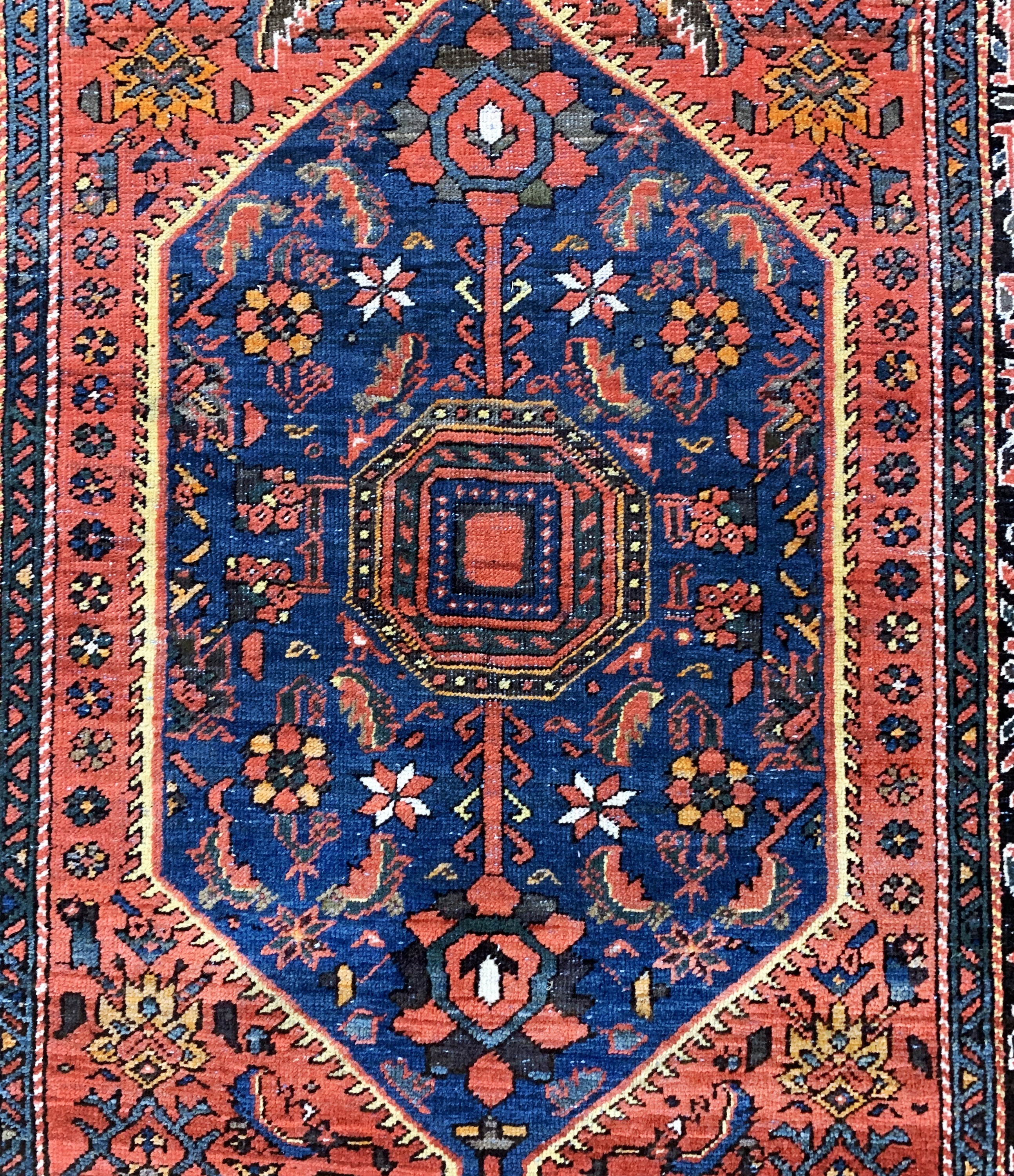Detail b: Gholtogh alt, Persien, Anfang 20.Jhd, Wolleauf Baumwolle, ca. 167 x 110 cm, EHZ: 3