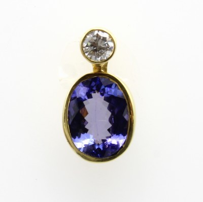 Image 26945316 - Anhänger mit Tansanit und Brillant, GG 585/ 000, ovaler Tansanit ca. 1.82 ct, ...