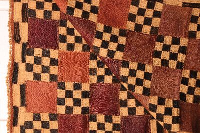 26945397b - Wickelrock oder Tanzkleid, Raffia-Gewebe, Kongo, um Anfang 20. Jh., aus mehreren ...