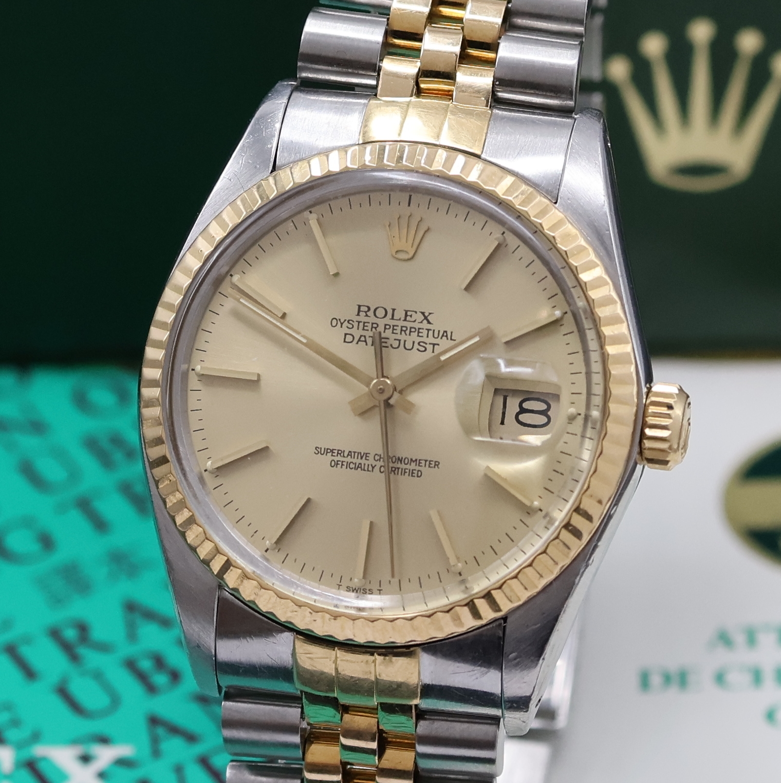 Detail a: ROLEX Oyster Perpetual Datejust Herrenarmbanduhr Referenz 16013, Schweiz um 1985, Automatik, Chronometer der Superlative in Stahl/Gold inkl. orig. ...