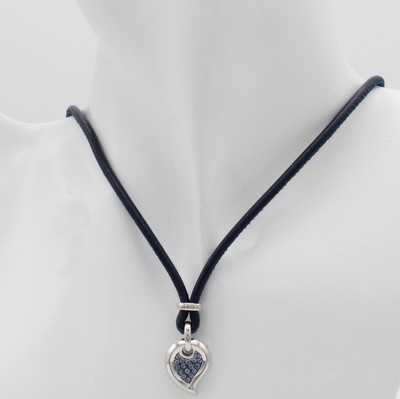 26945403a - Ledercollier mit Saphiren, WG 585/000, tropfenf. Anhänger bes. m. blauen Saphiren ...