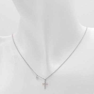 26945466a - Collier "Kreuz" mit Brillanten, WG 750/000, Brill. zus. ca. 0.07 ct ...