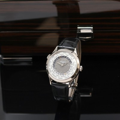 Image PATEK PHILIPPE hochfeine Herrenarmbanduhr World Time Referenz 5230G-014, Automatik, WG ...