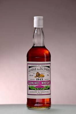 Image 26945824 - 1 Flasche George & J.G. Smith´s, Glenlivet Whisky, später abgefüllt, ...