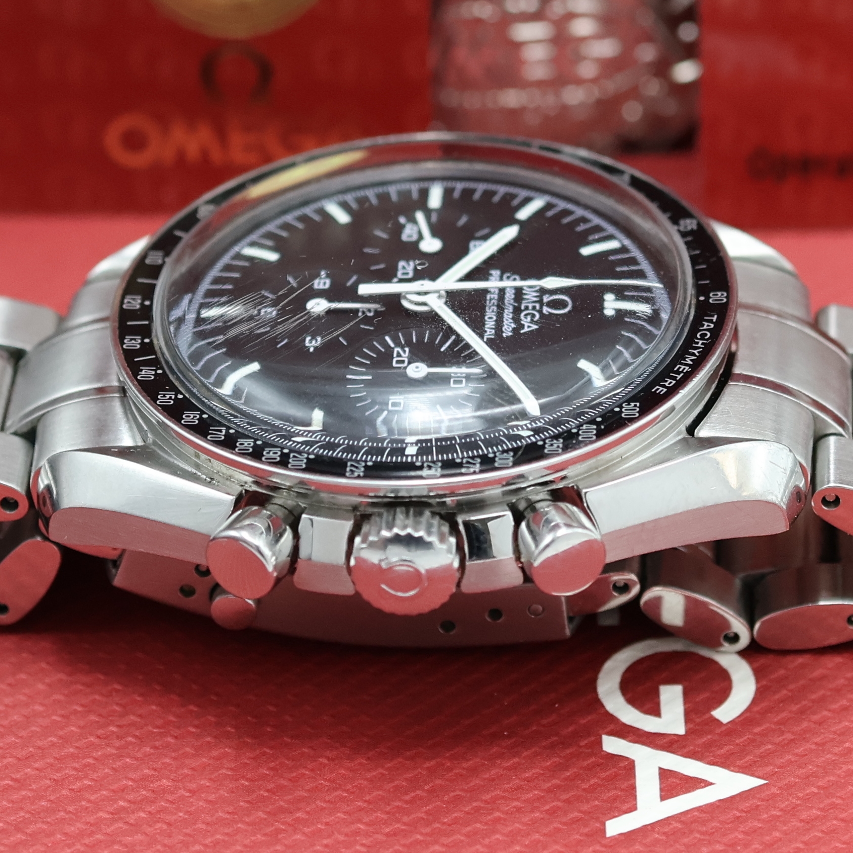 Detail c: OMEGA Speedmaster Professional Moonwatch Armbandchronograph in Stahl Referenz 3570.50.00, Schweiz verk. lt. beil. Pap. 07/2008, Handaufzug, verschr. ...