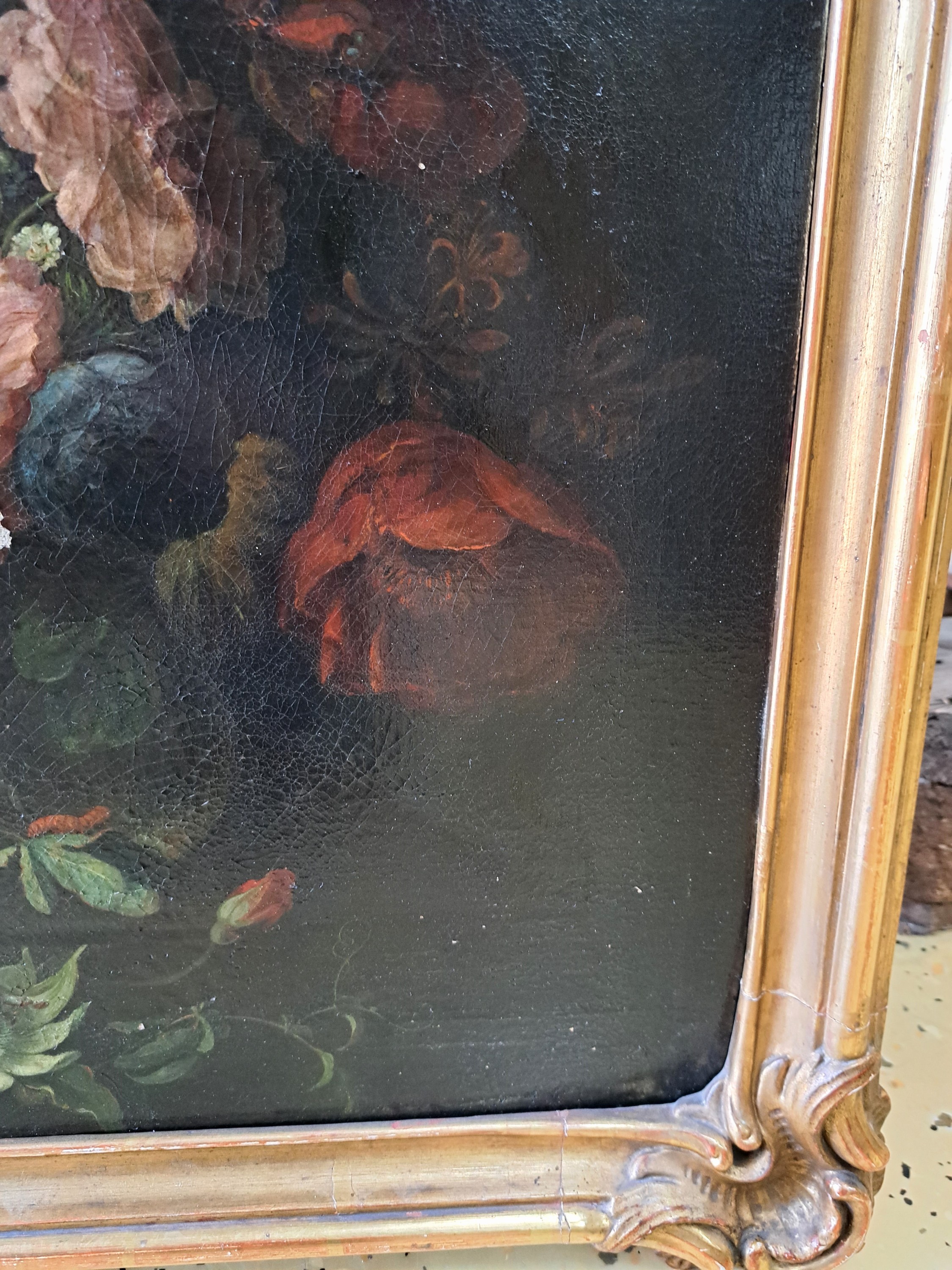 Detail b: Barocker Altmeister, 17./18. Jh., Blumenstück mit Schmetterling, feine lasierende Malerei, hohe Stofflichkeit, krakeliert, alt restauriert, ...