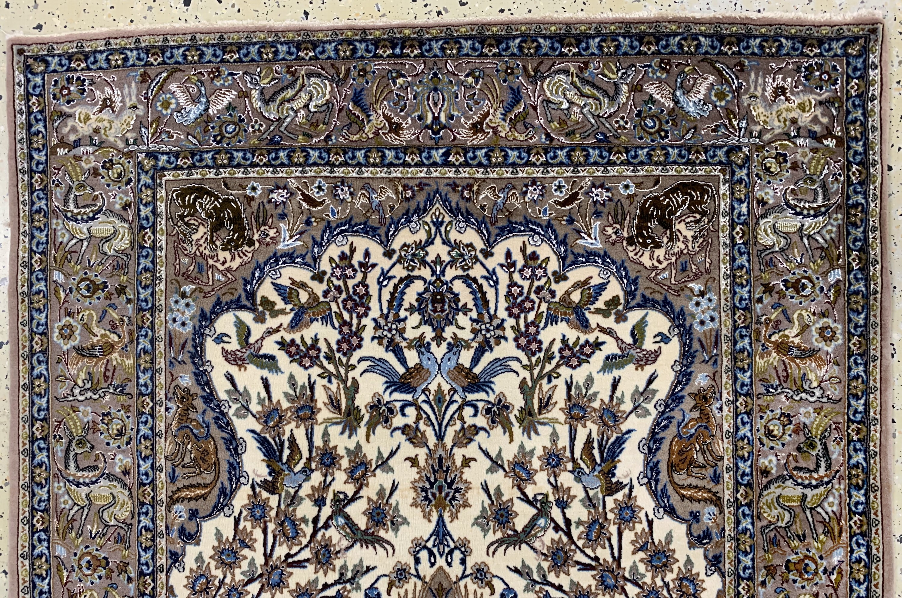Detail a: Esfahan fein, Persien, Ende 20.Jhd, Korkwolle mit und auf Seide, ca. 180 x 110 cm,gereinigt, EHZ: 2
