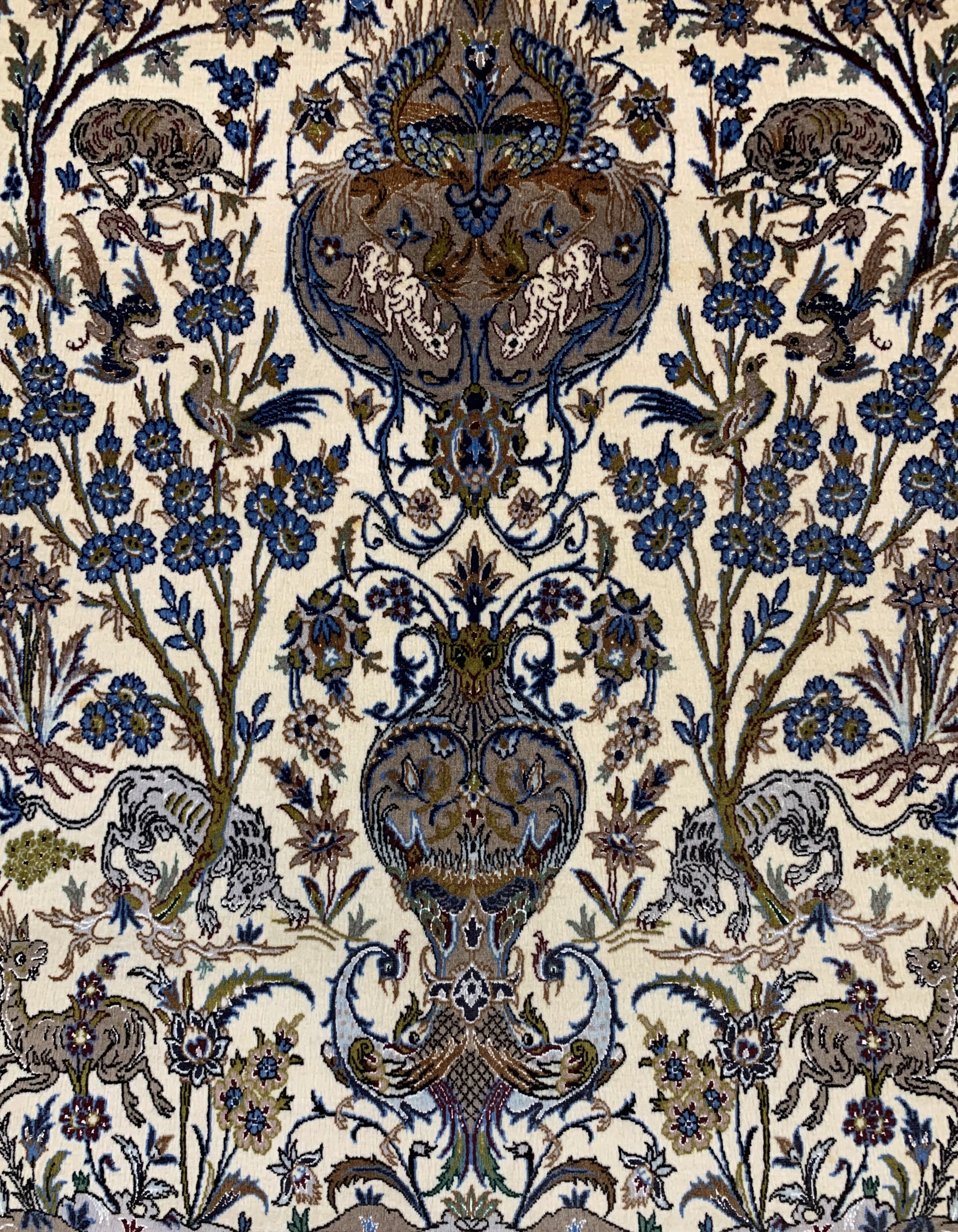 Detail b: Esfahan fein, Persien, Ende 20.Jhd, Korkwolle mit und auf Seide, ca. 180 x 110 cm,gereinigt, EHZ: 2