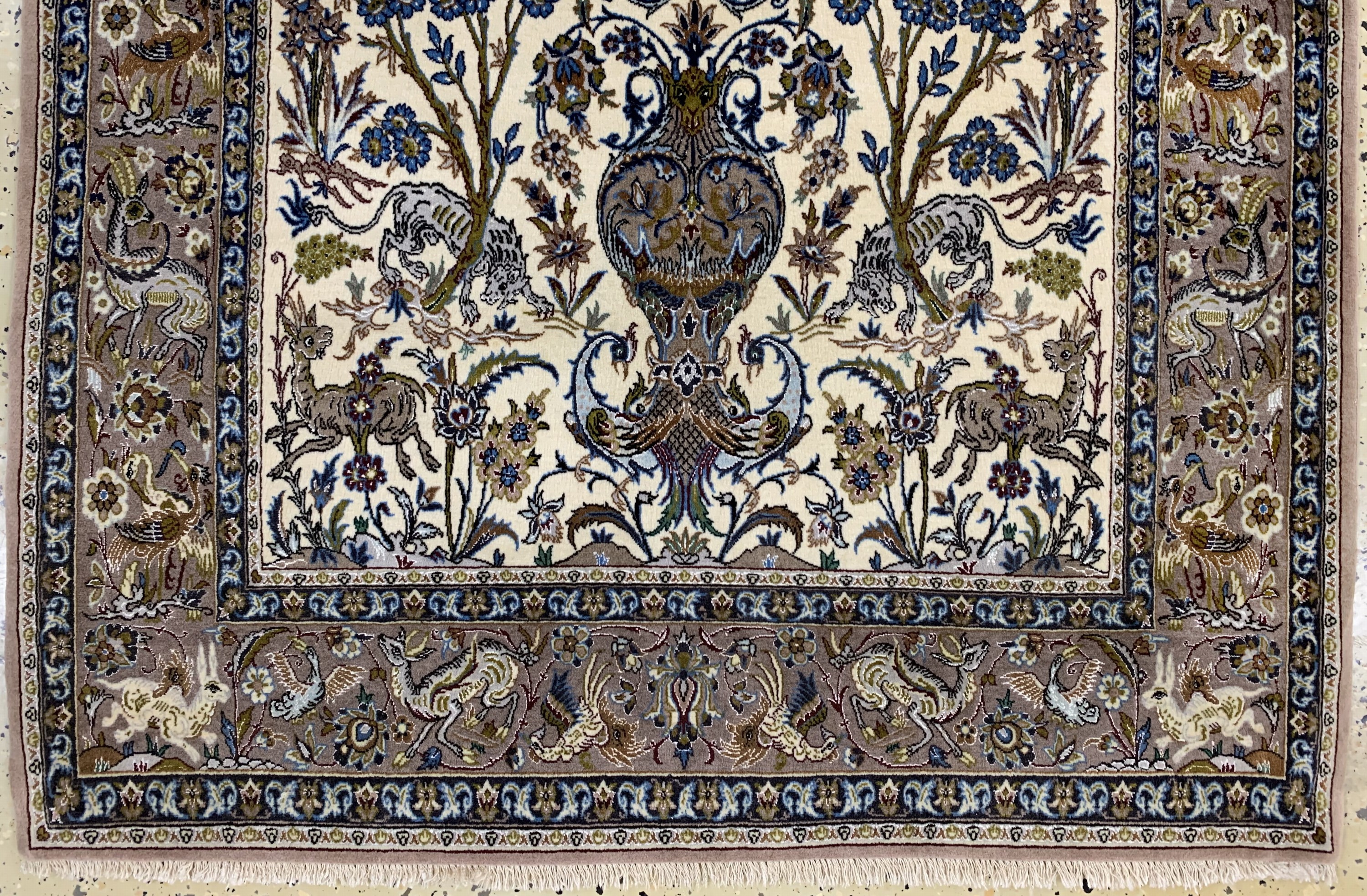 Detail d: Esfahan fein, Persien, Ende 20.Jhd, Korkwolle mit und auf Seide, ca. 180 x 110 cm,gereinigt, EHZ: 2