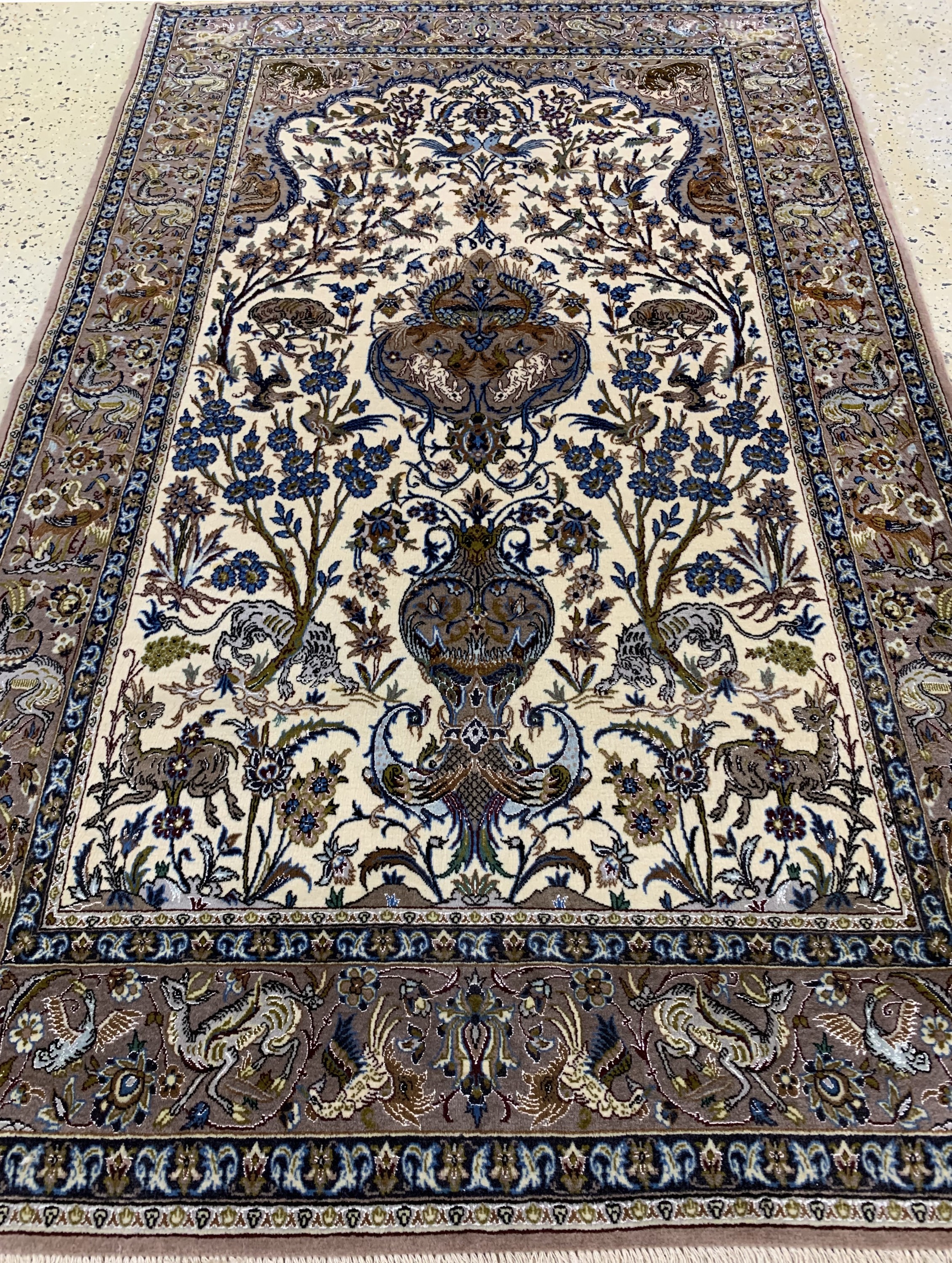 Detail e: Esfahan fein, Persien, Ende 20.Jhd, Korkwolle mit und auf Seide, ca. 180 x 110 cm,gereinigt, EHZ: 2